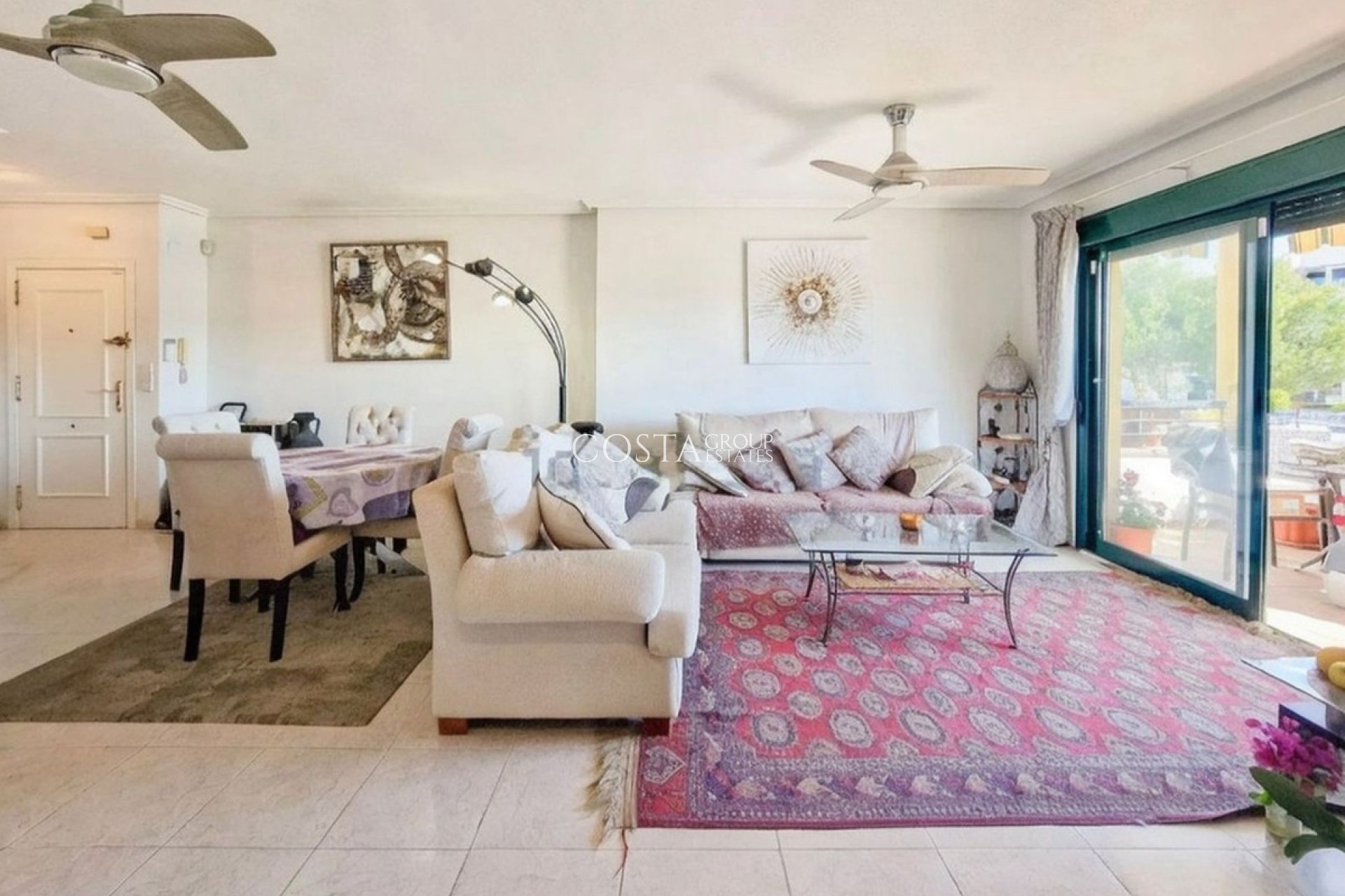 Resale - Apartments -
Orihuela - Villamartin