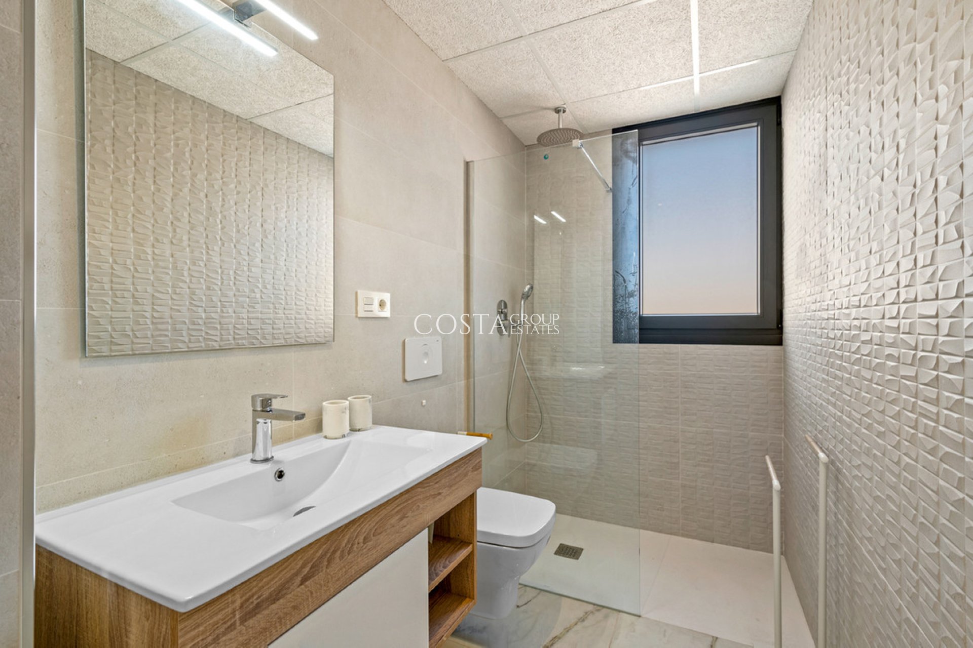 Resale - Apartments -
Orihuela - Villamartin