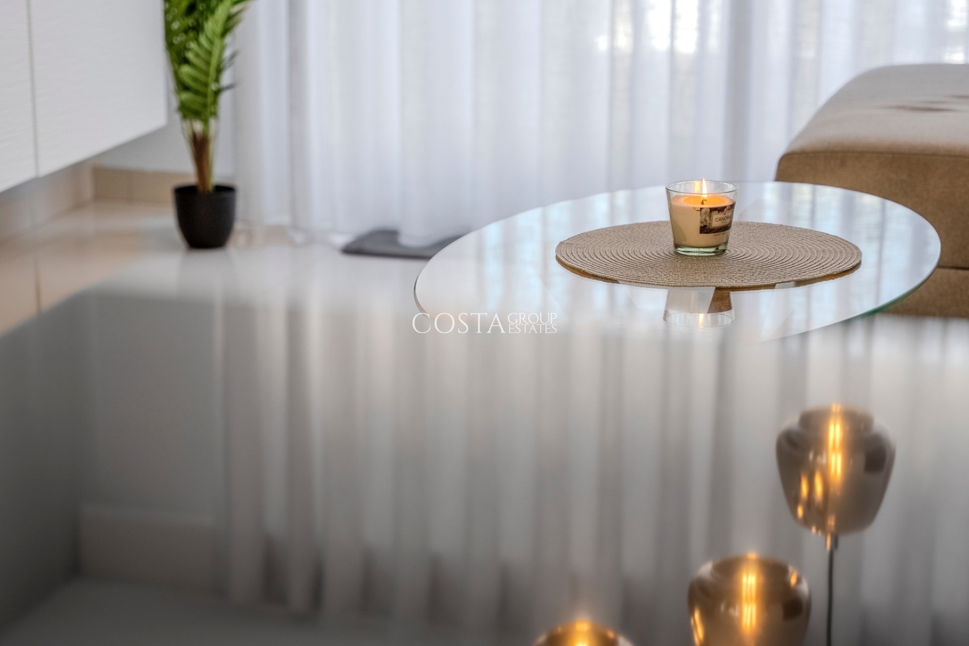 Resale - Apartments -
Pilar de la Horadada - Mil Palmeras