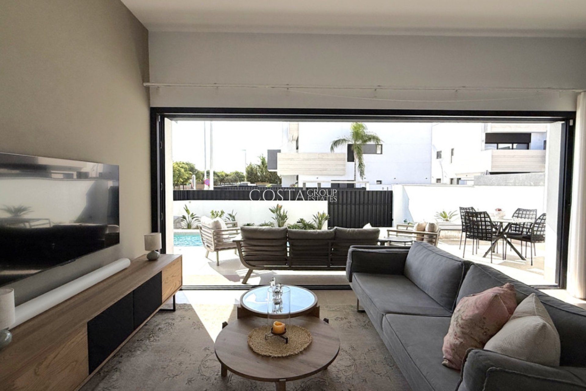 Resale - Apartments -
Pilar de la Horadada - Pilar De La Horadada