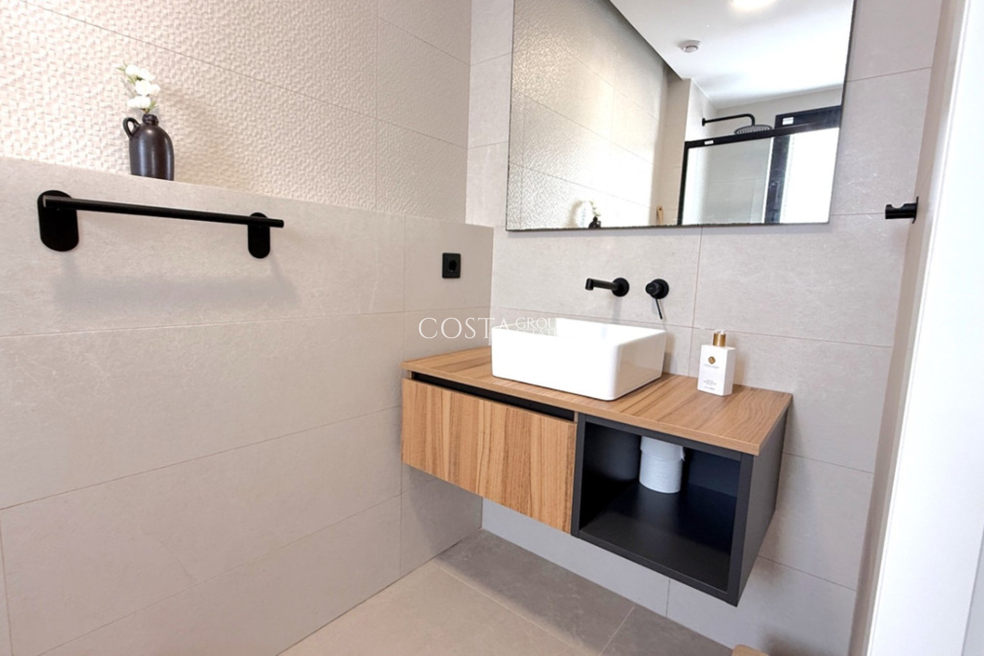 Resale - Apartments -
Pilar de la Horadada - Pilar De La Horadada