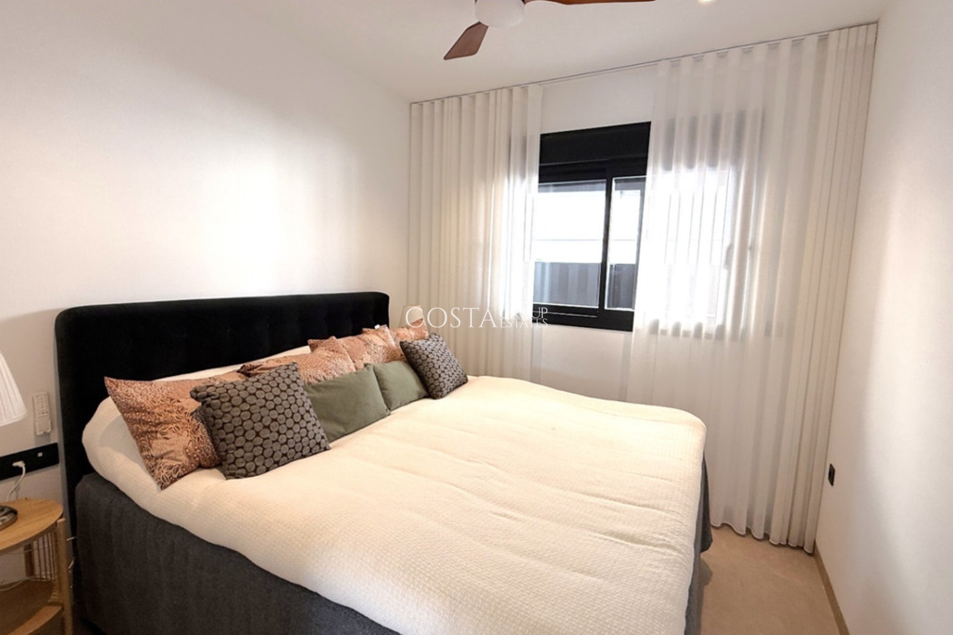 Resale - Apartments -
Pilar de la Horadada - Pilar De La Horadada