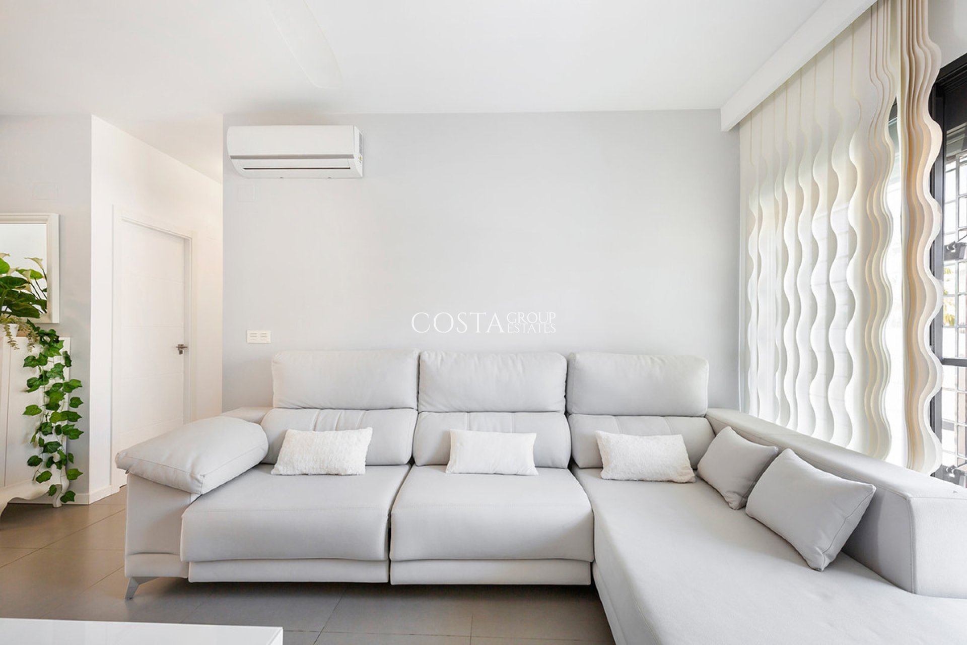 Resale - Apartments -
Pilar de la Horadada - Torre De La Horadada