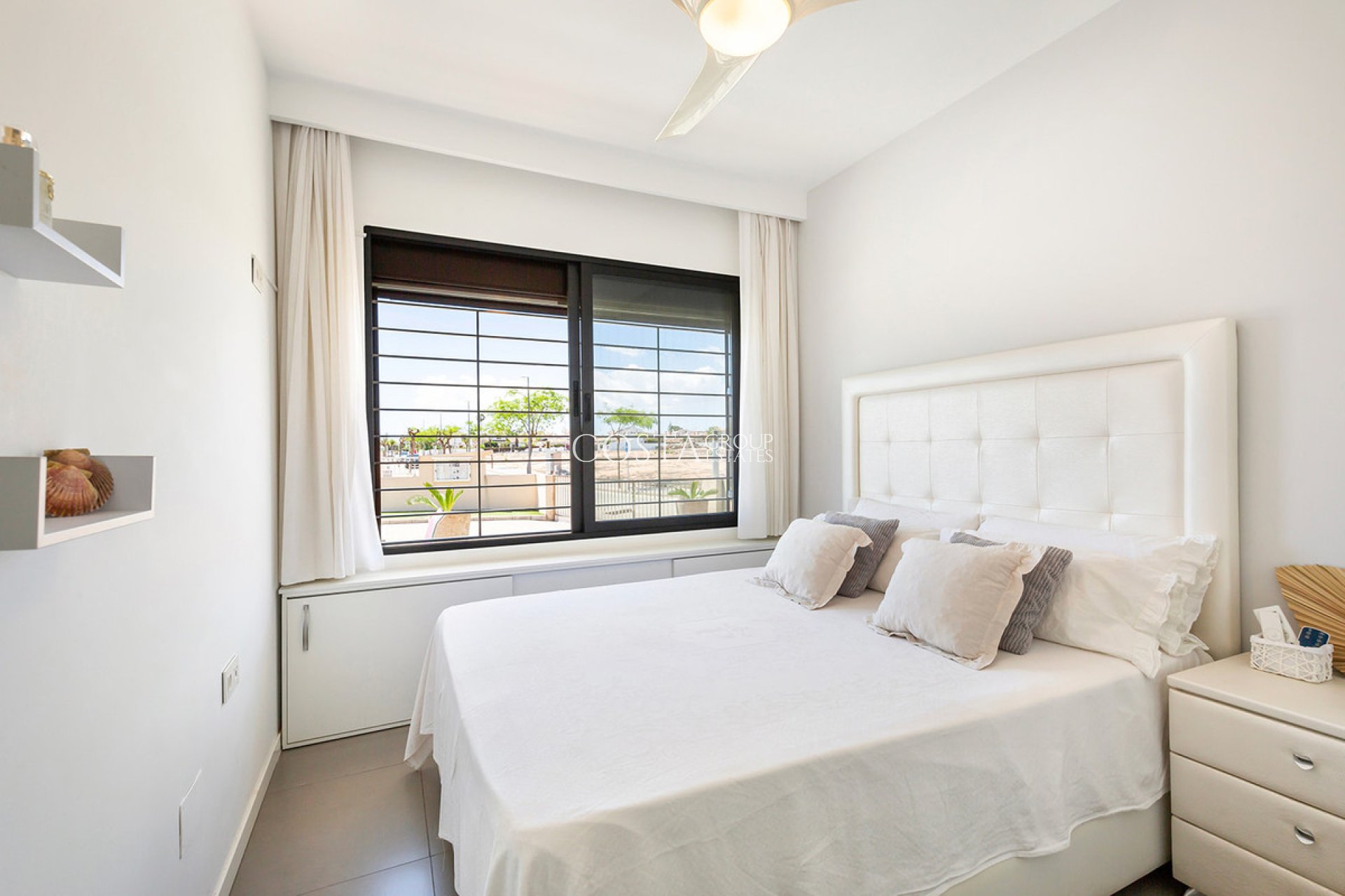 Resale - Apartments -
Pilar de la Horadada - Torre De La Horadada
