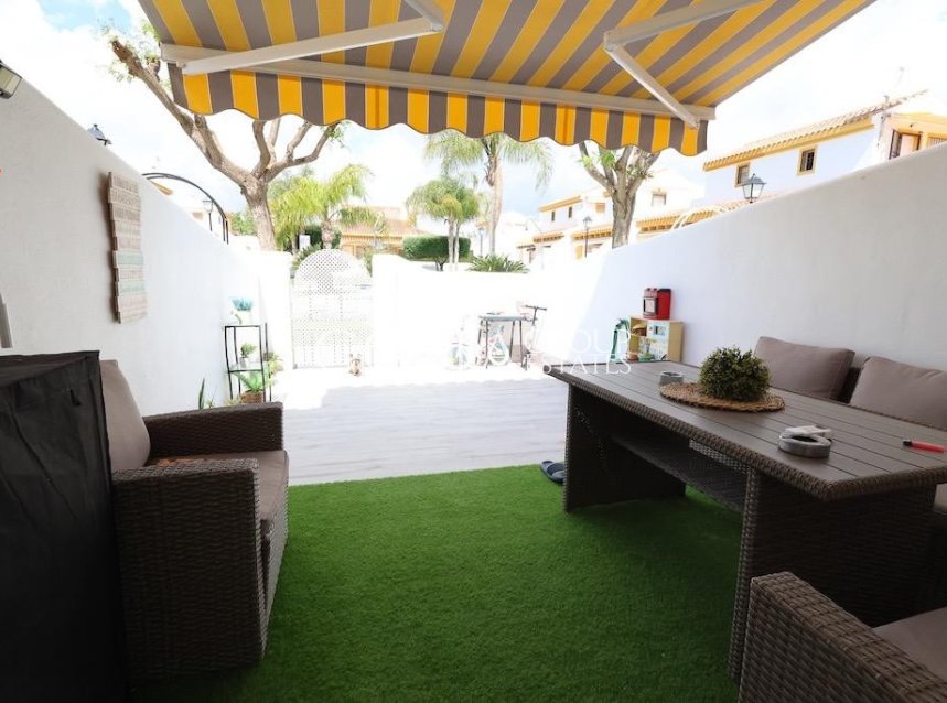 Resale - Apartments -
Pilar de la Horadada - Torre De La Horadada