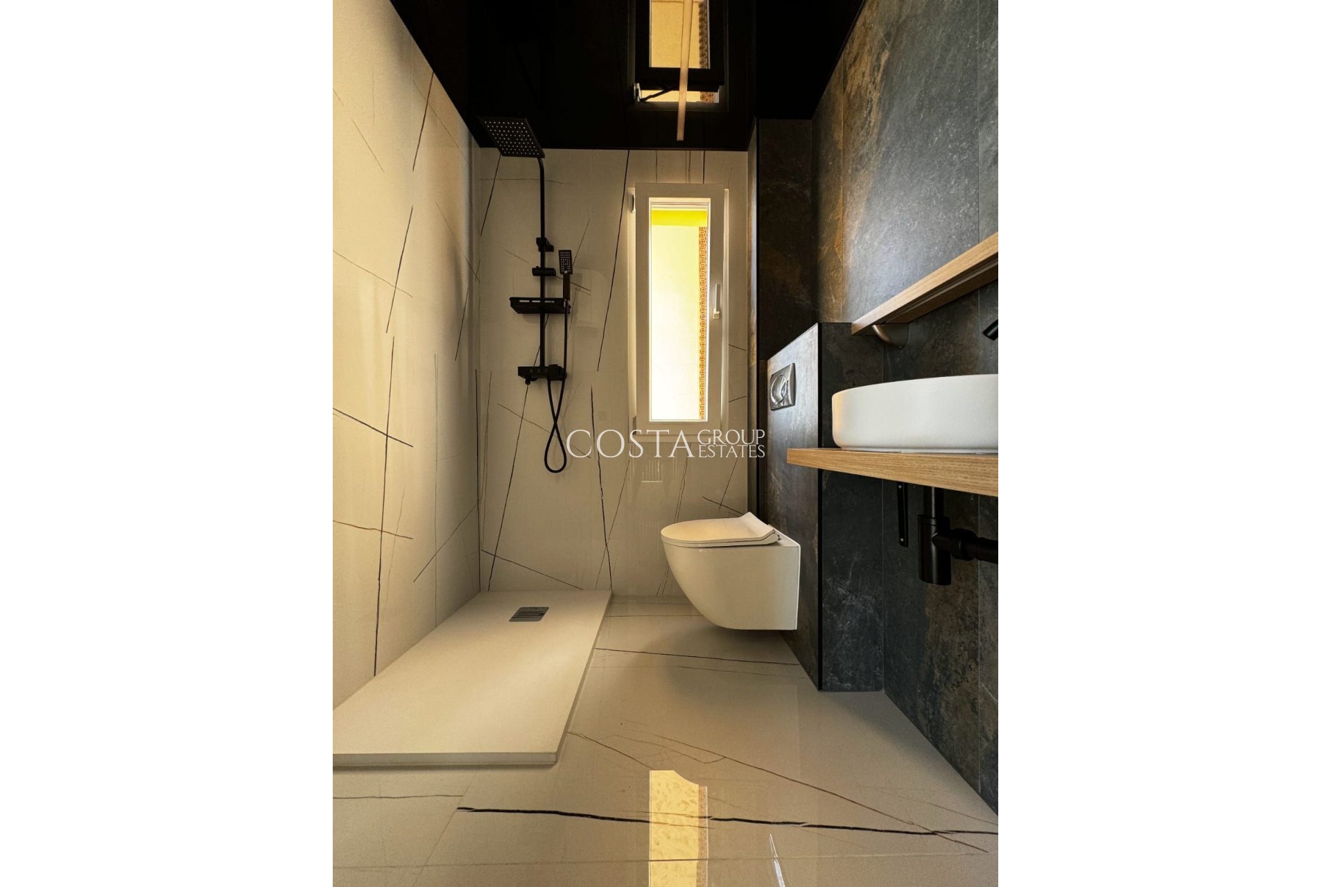 Resale - Apartments -
Pilar de la Horadada - Torre De La Horadada