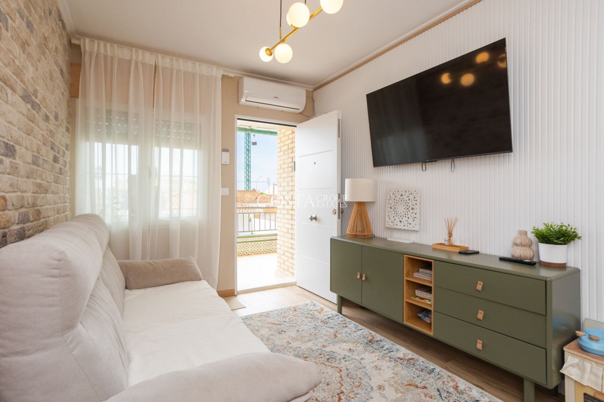 Resale - Apartments -
Pilar de la Horadada - Torre De La Horadada