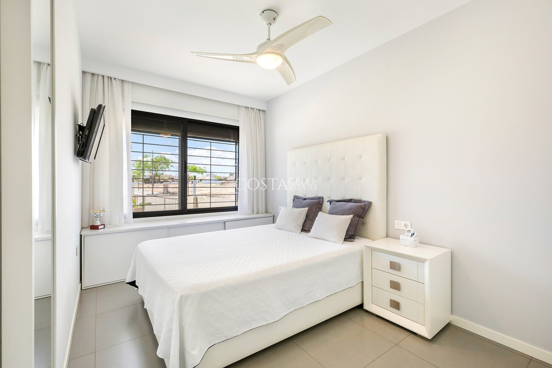 Resale - Apartments -
Pilar de la Horadada - Torre De La Horadada