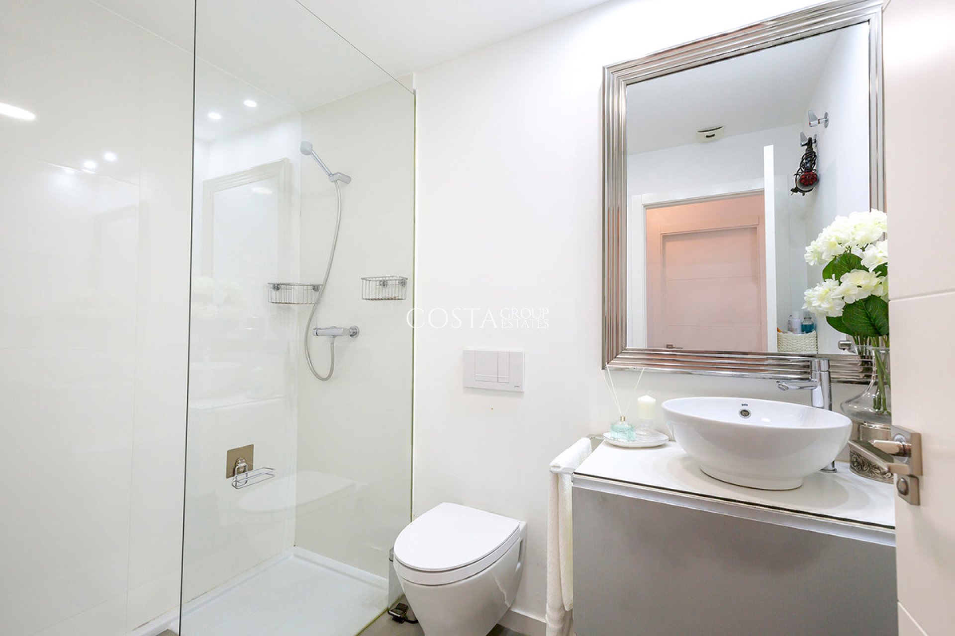 Resale - Apartments -
Pilar de la Horadada - Torre De La Horadada