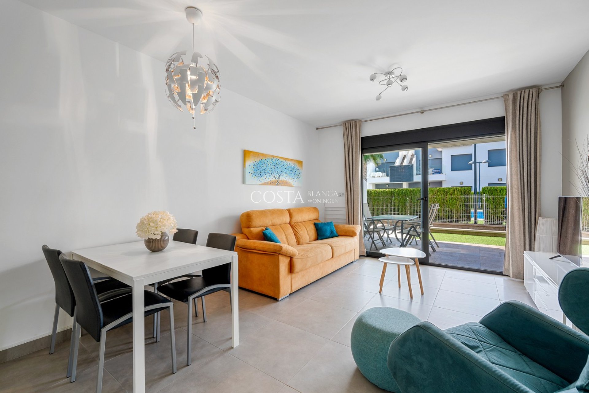 Resale - Apartments -
Pilar de la Horadada
