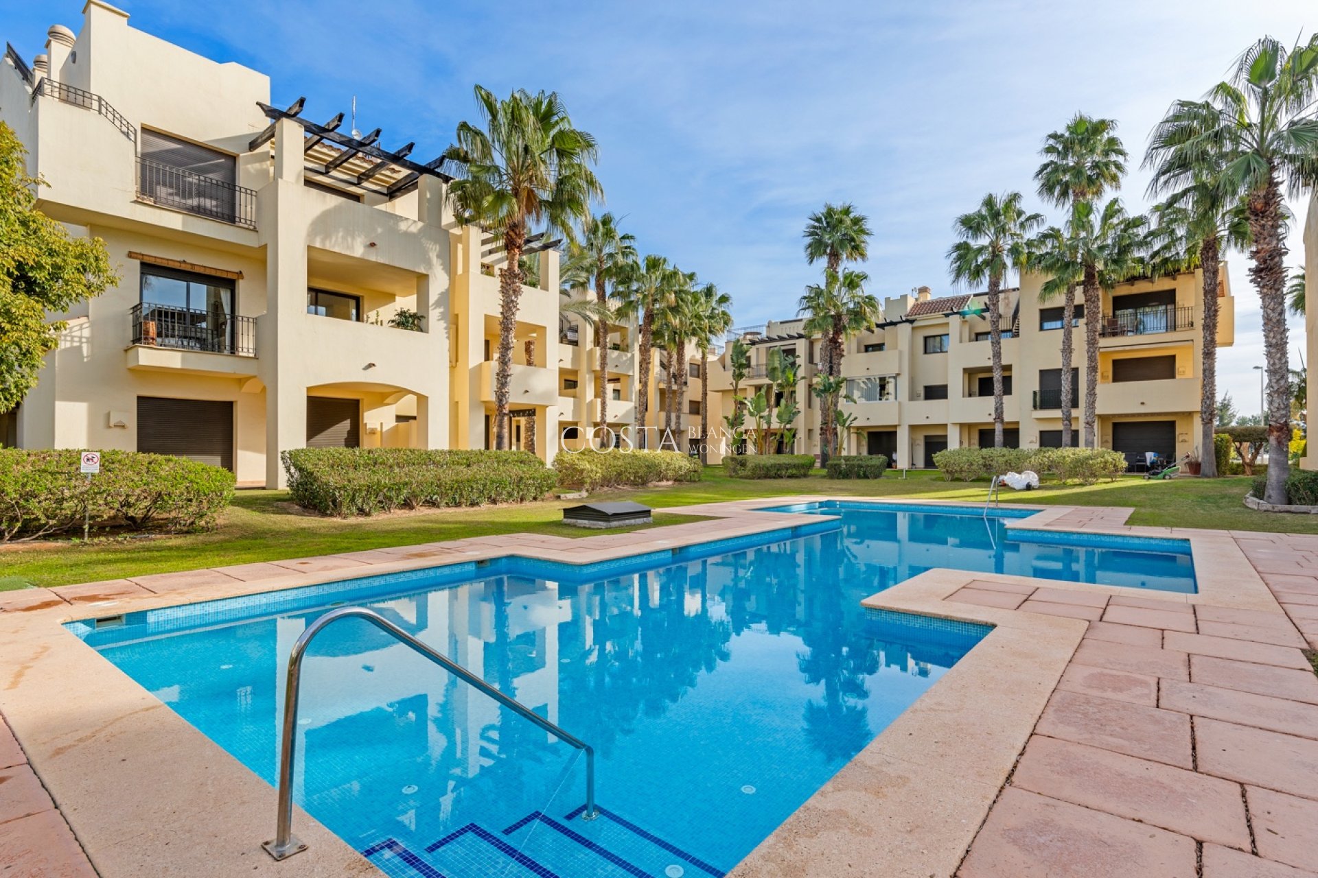 Resale - Apartments -
Roda Golf