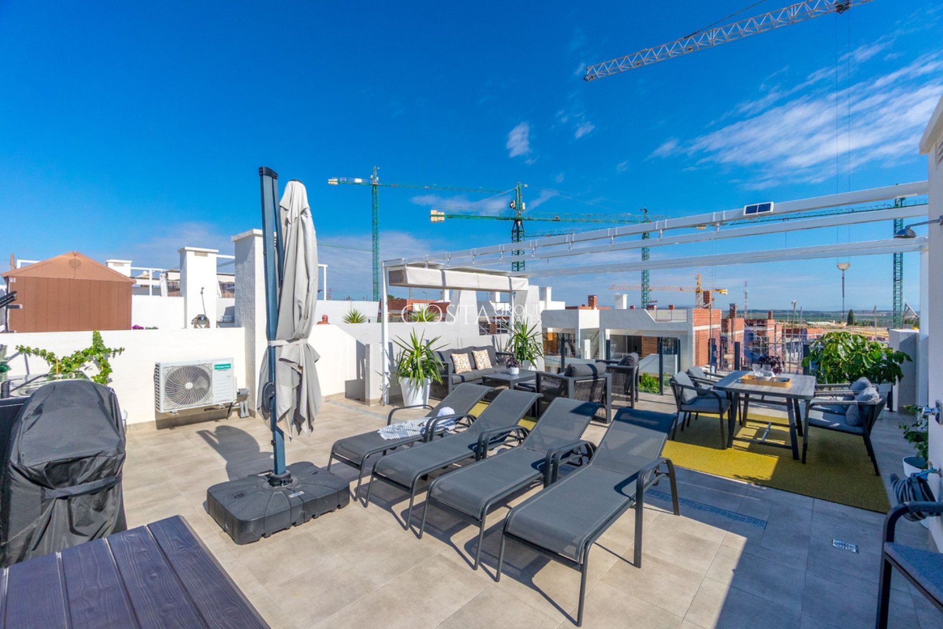 Resale - Apartments -
San Miguel de Salinas - San Miguel de Salinas Centro