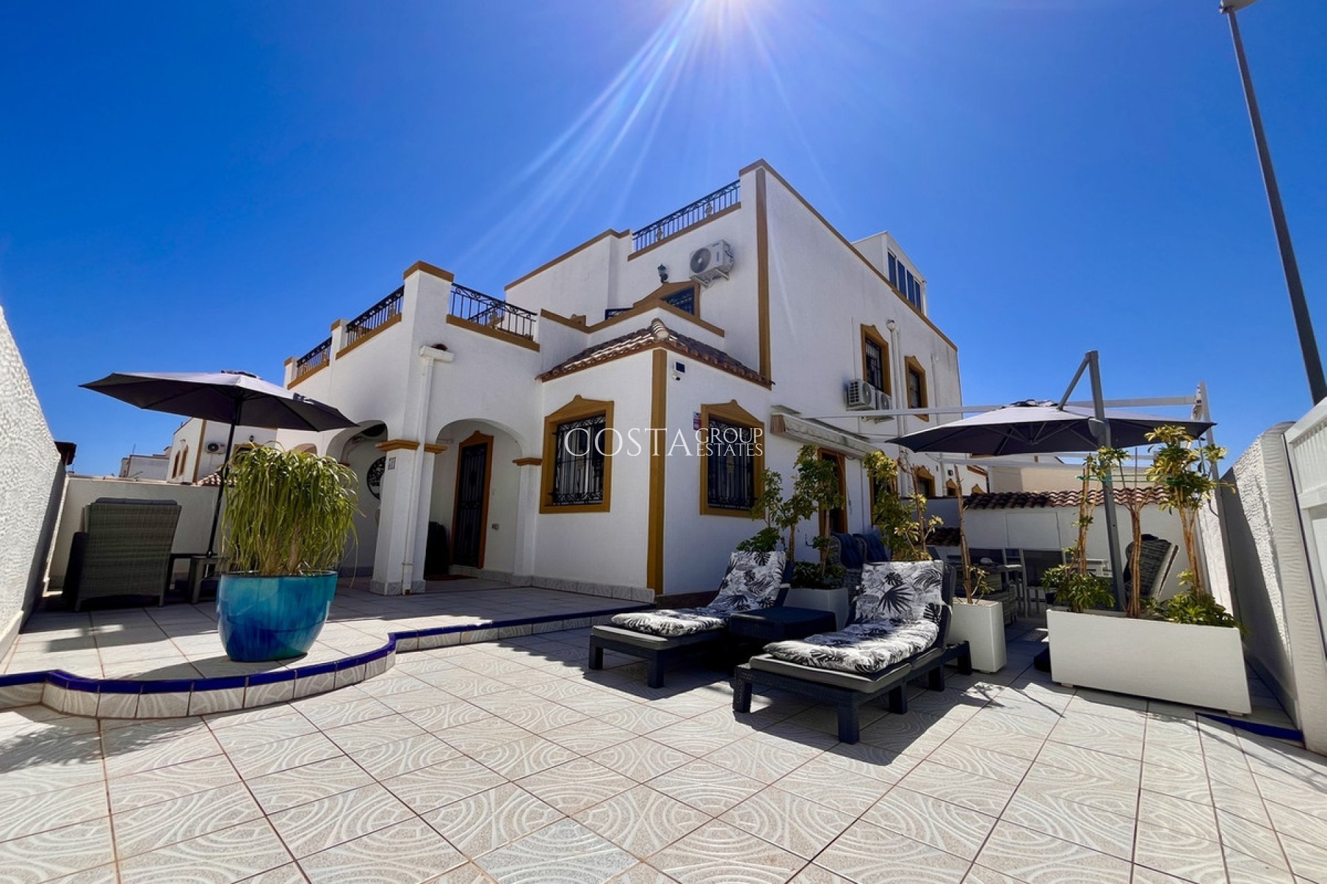Resale - Apartments -
San Miguel de Salinas - San Miguel de Salinas Centro