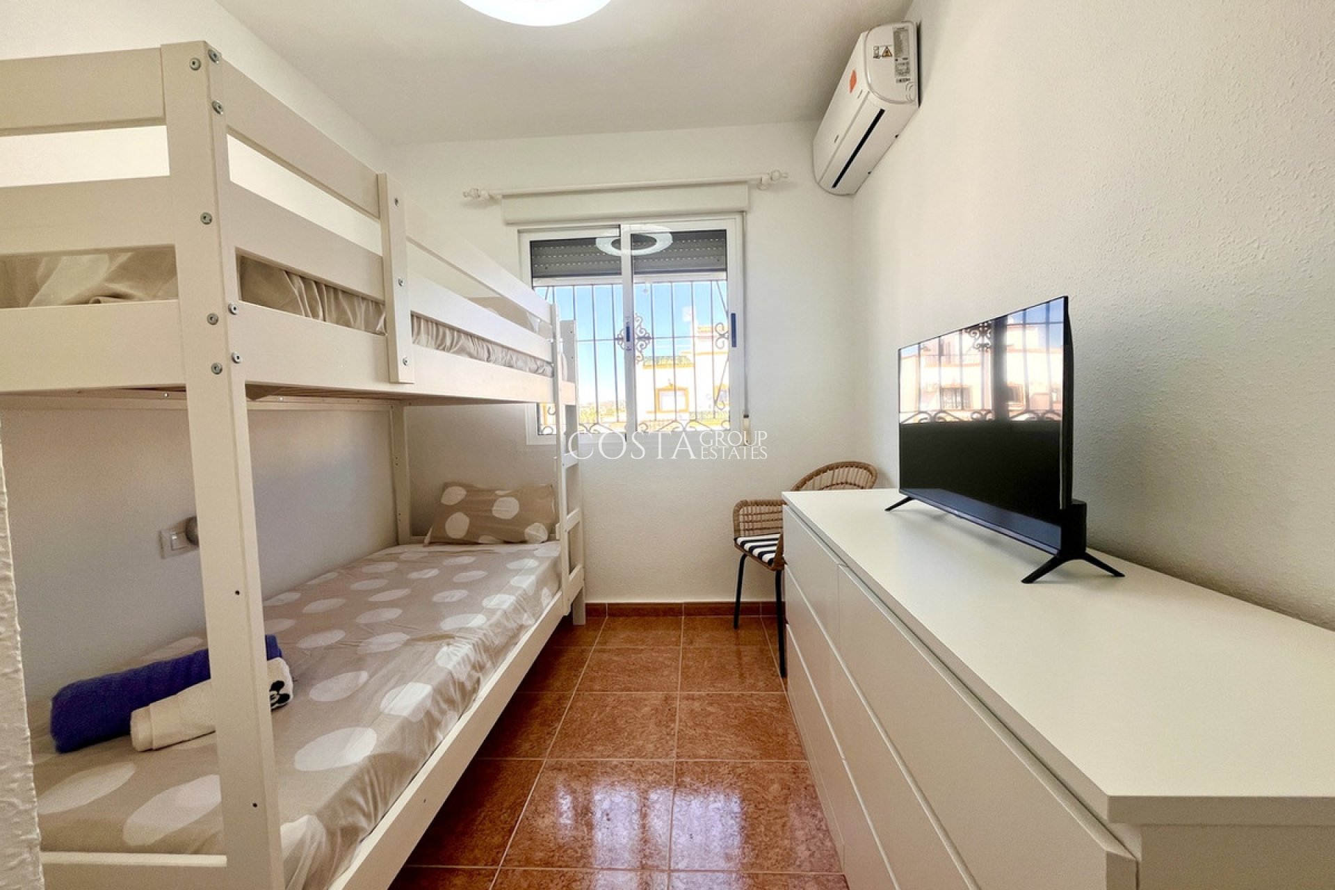 Resale - Apartments -
San Miguel de Salinas - San Miguel de Salinas Centro