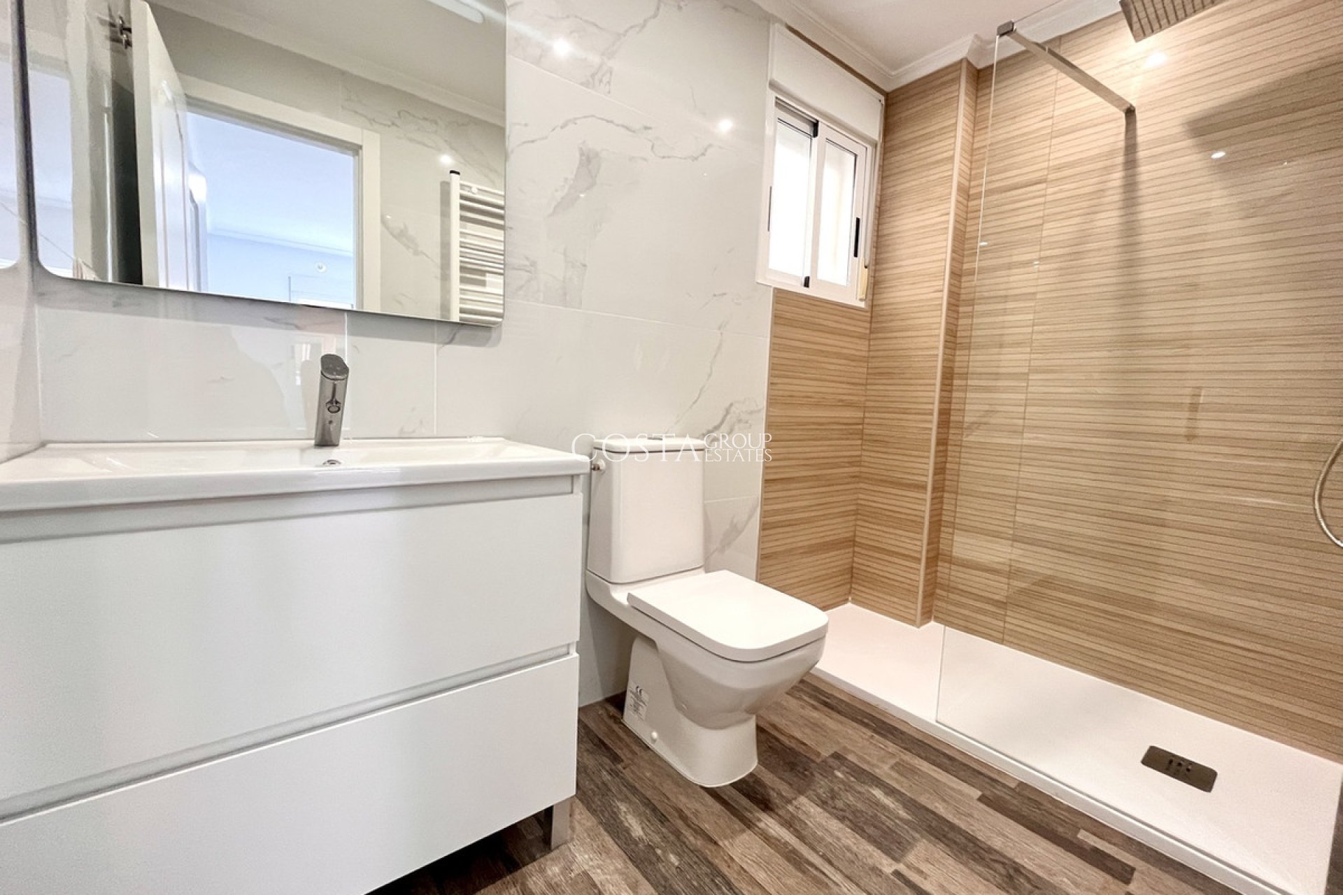 Resale - Apartments -
San Miguel de Salinas - San Miguel de Salinas Centro