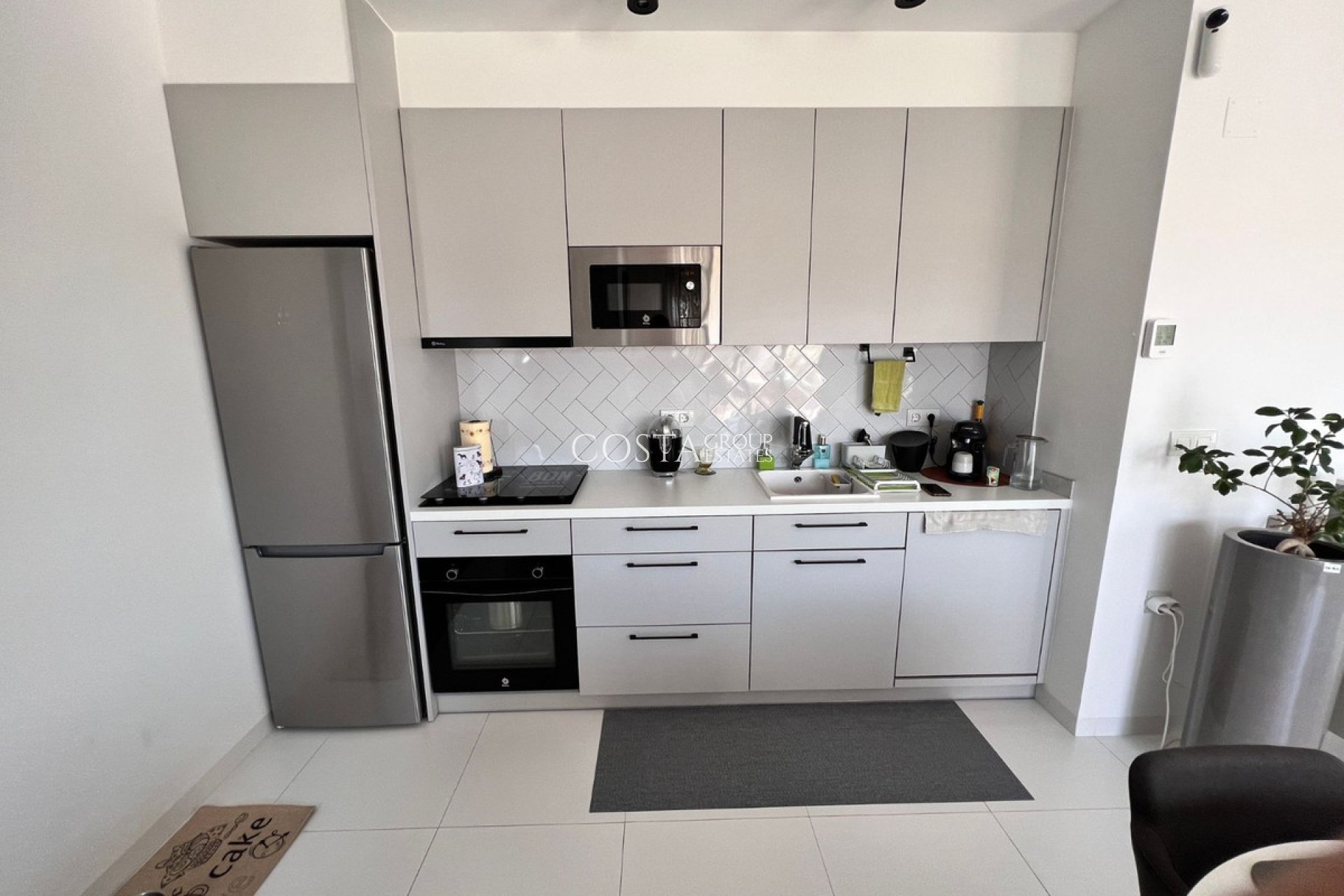 Resale - Apartments -
San Miguel de Salinas - San Miguel de Salinas Centro