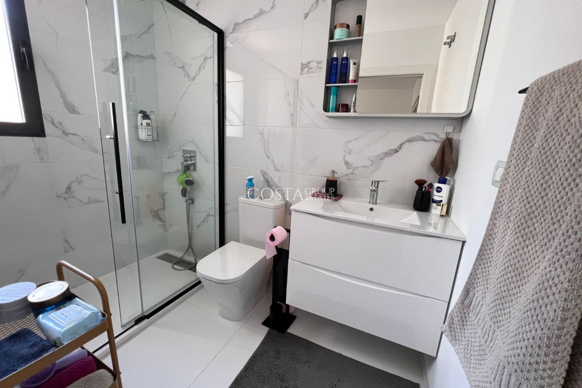 Resale - Apartments -
San Miguel de Salinas - San Miguel de Salinas Centro