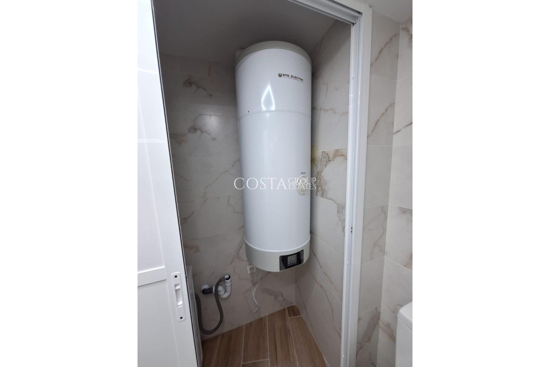 Resale - Apartments -
San Miguel de Salinas - San Miguel de Salinas Centro