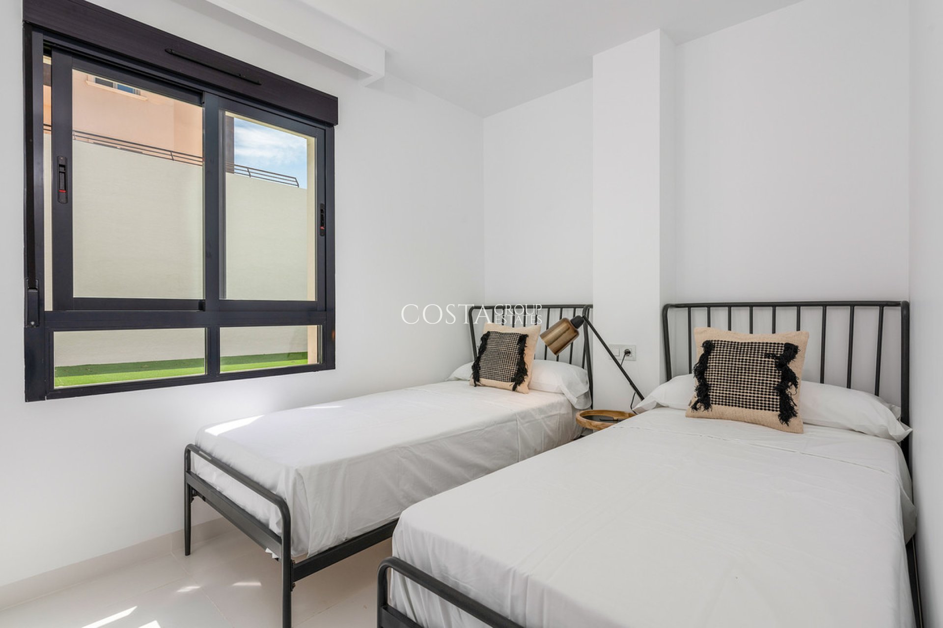 Resale - Apartments -
San Miguel de Salinas - San Miguel de Salinas Centro