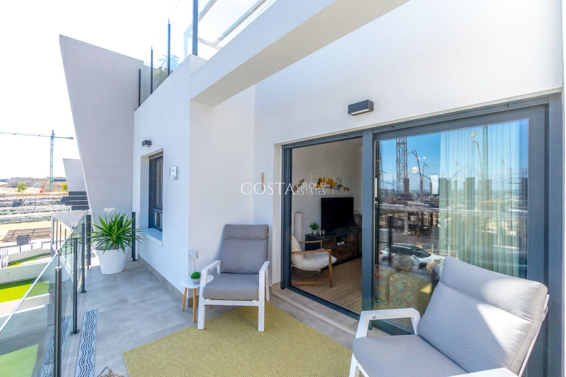 Resale - Apartments -
San Miguel de Salinas