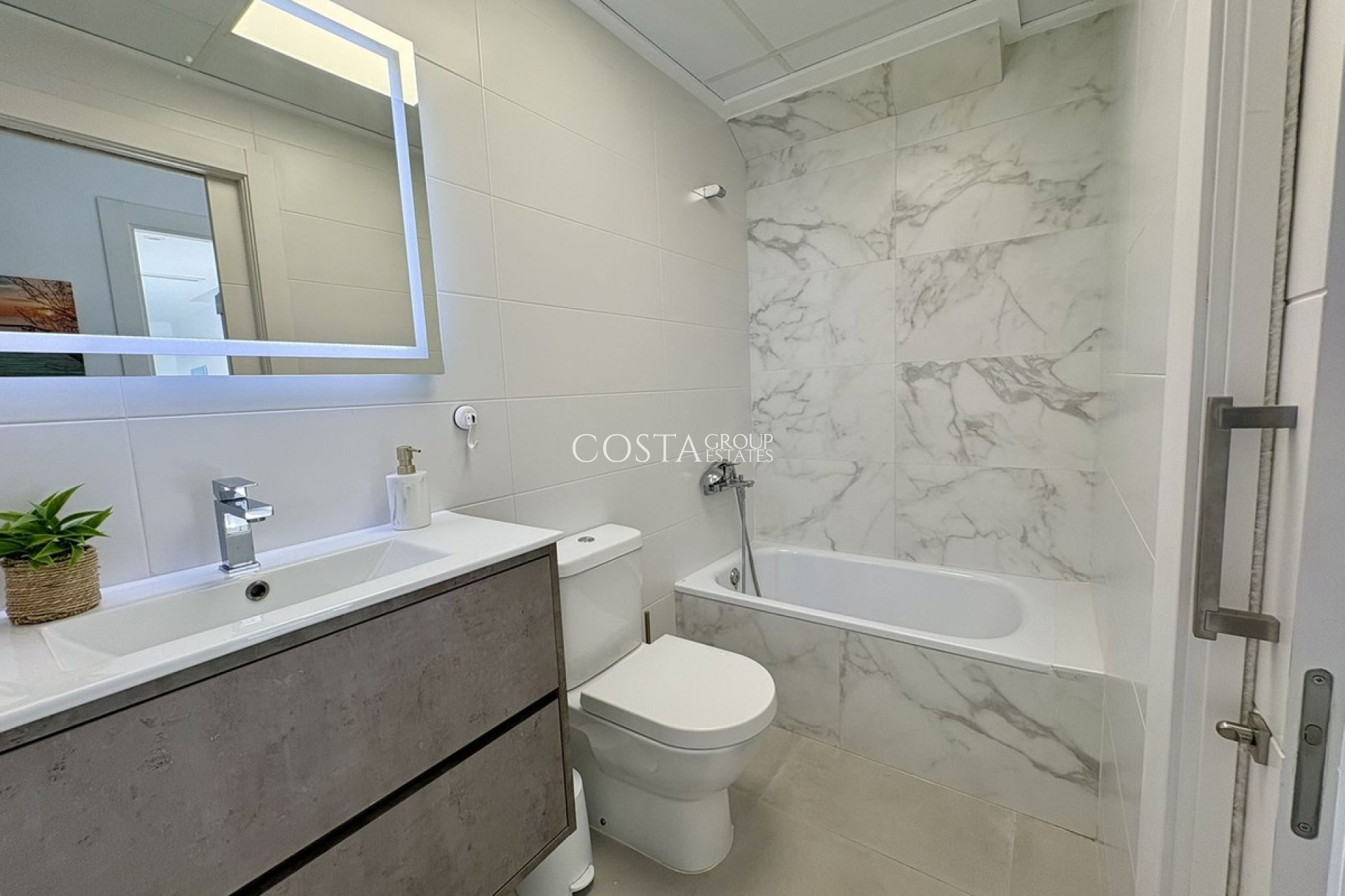 Resale - Apartments -
San Pedro del Pinatar - Lo Pagan