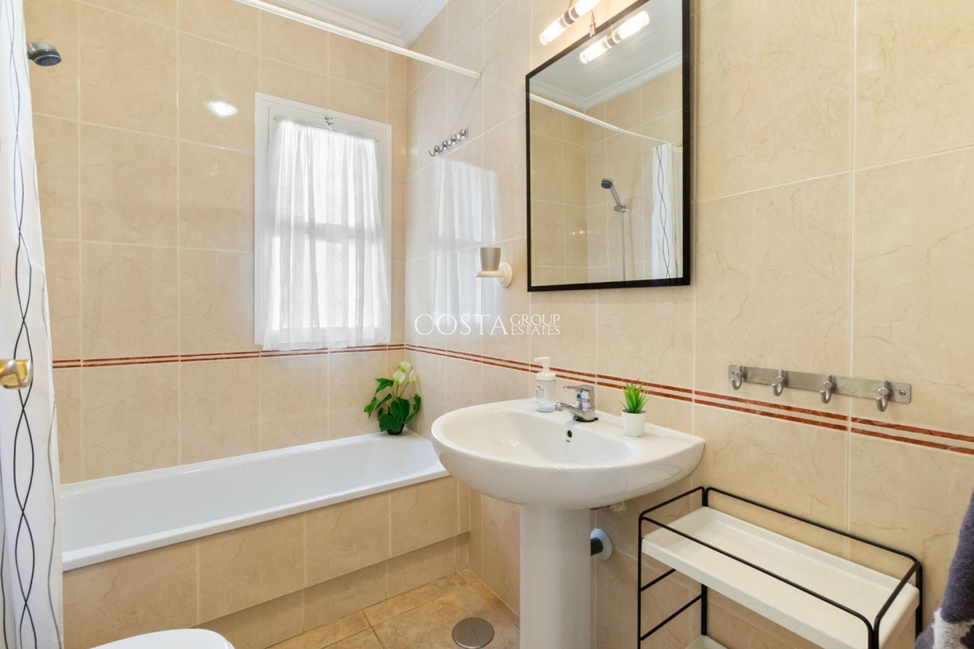 Resale - Apartments -
Torrevieja - Aguas Nuevas