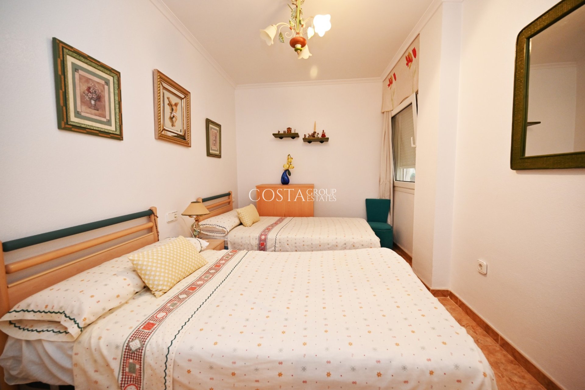 Resale - Apartments -
Torrevieja - La Mata