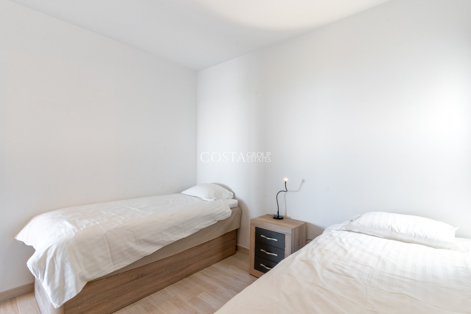 Resale - Apartments -
Torrevieja - La Mata