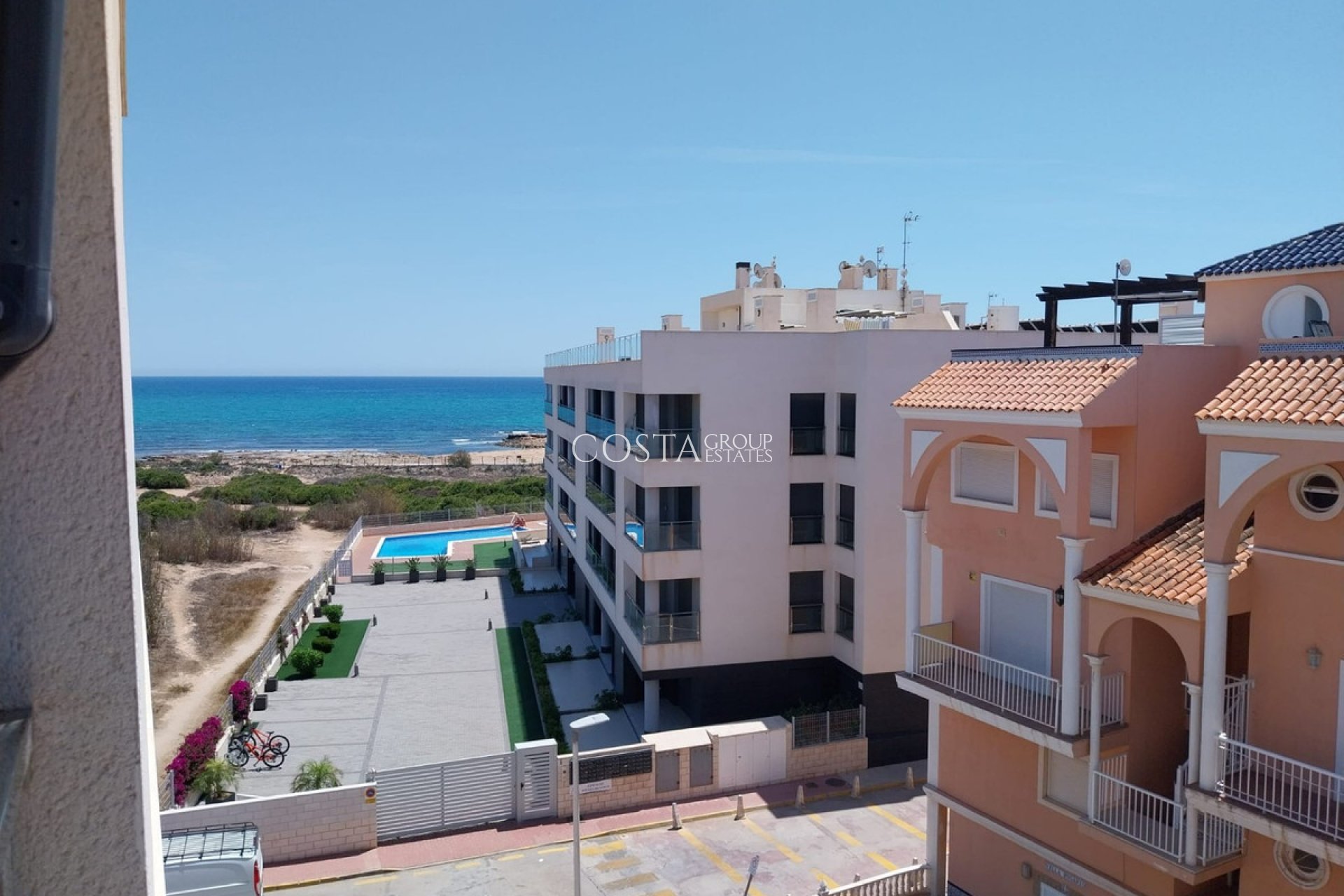 Resale - Apartments -
Torrevieja - La Mata