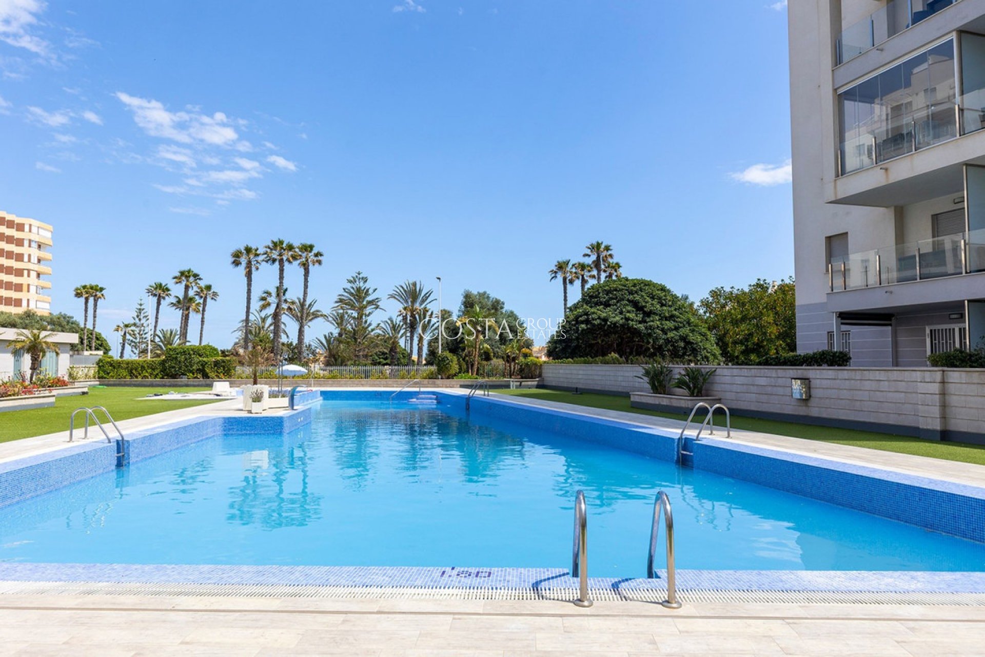 Resale - Apartments -
Torrevieja - La Mata