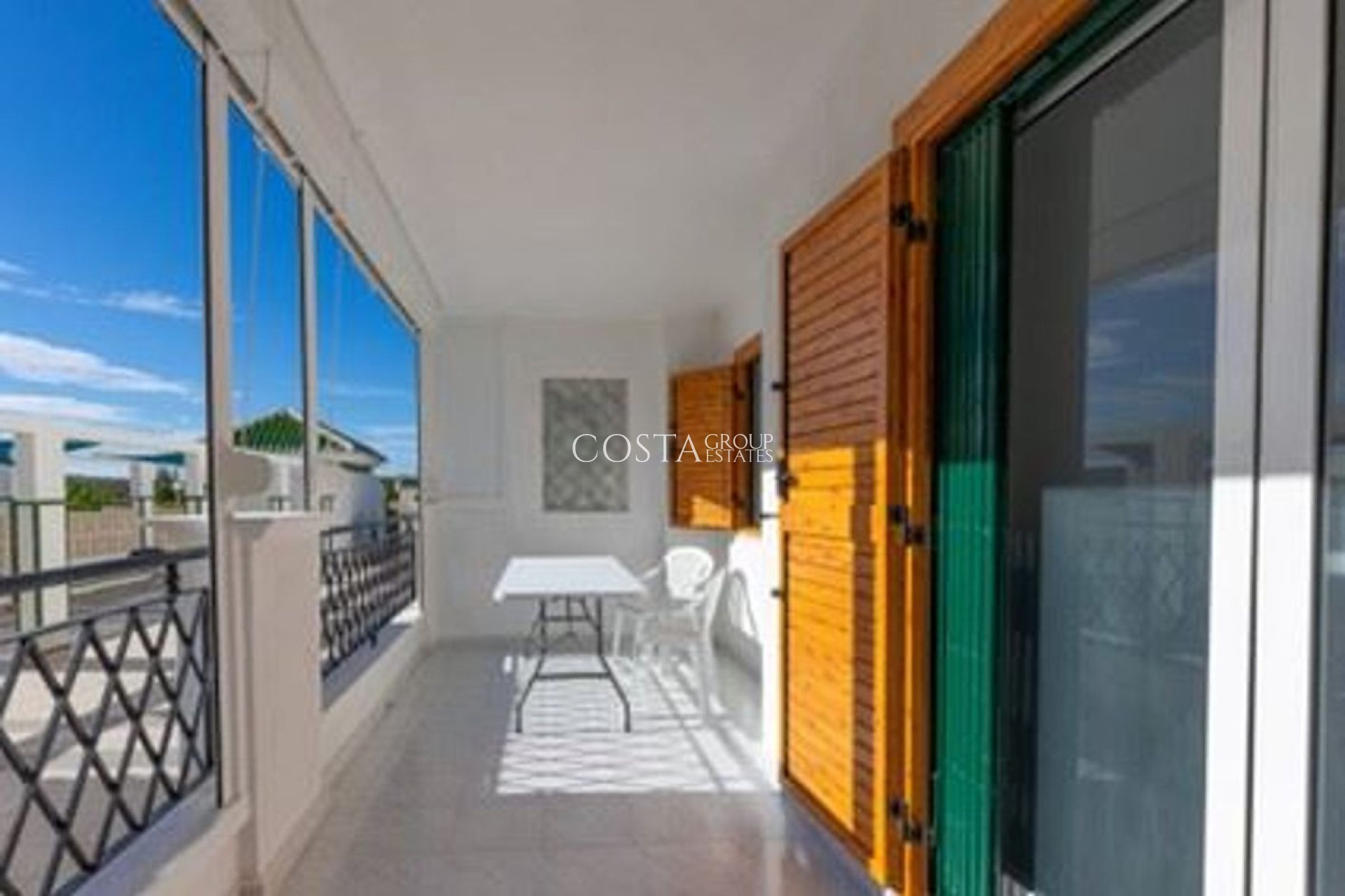 Resale - Apartments -
Torrevieja - La Mata