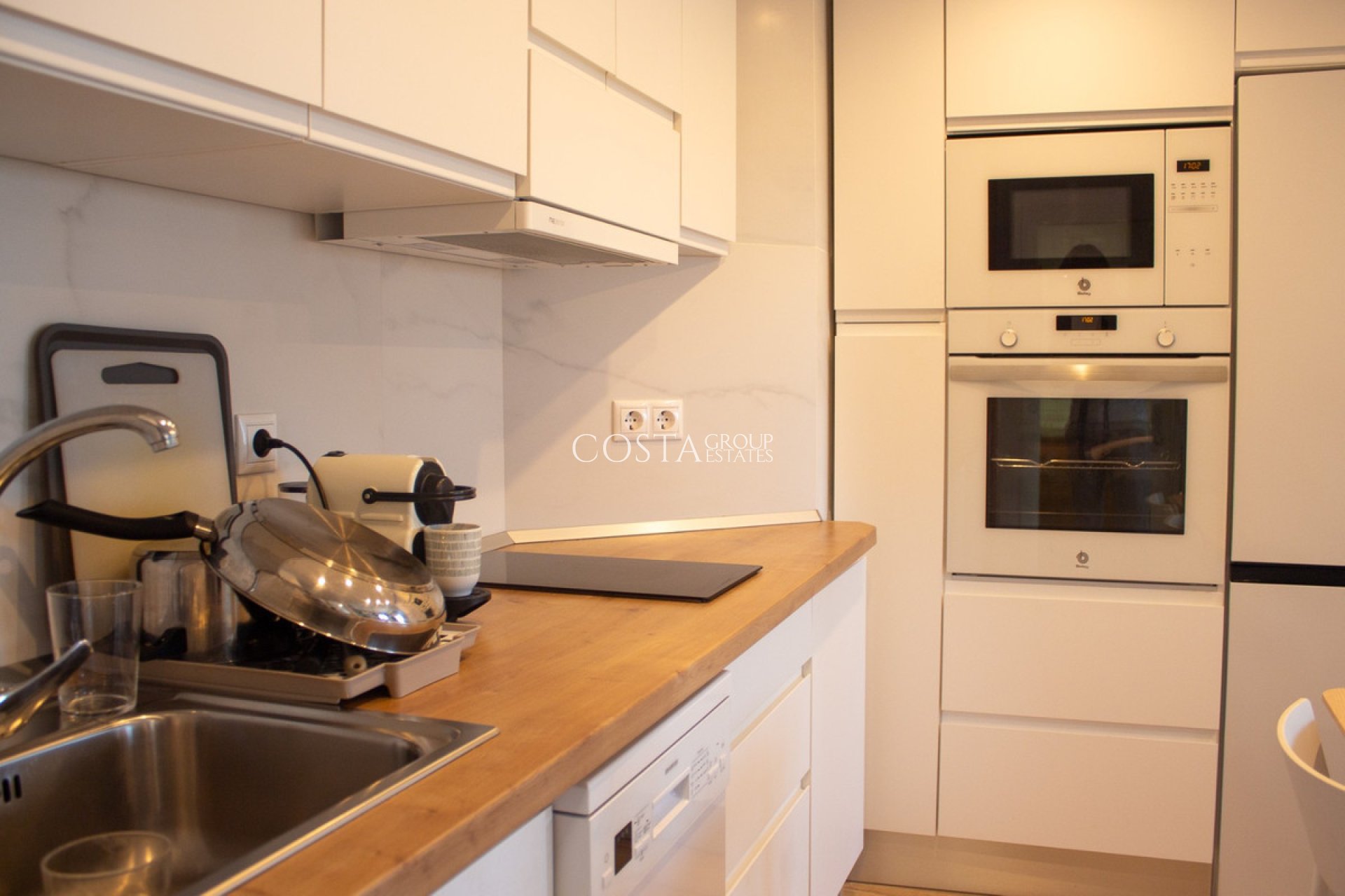 Resale - Apartments -
Torrevieja - La Mata