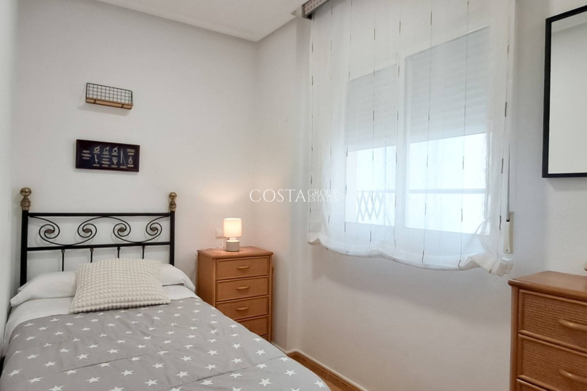Resale - Apartments -
Torrevieja - La Mata