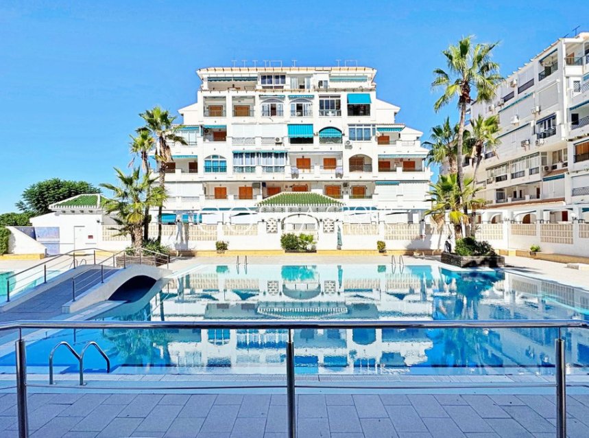 Resale - Apartments -
Torrevieja - La Mata
