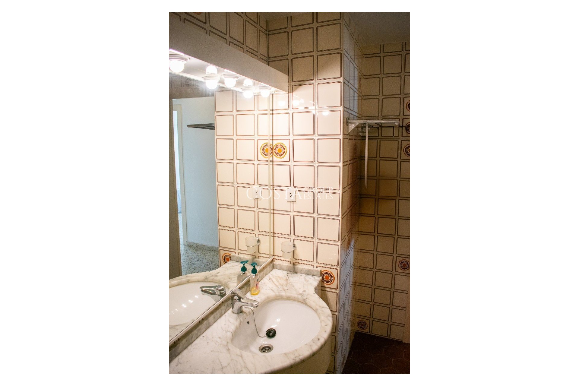 Resale - Apartments -
Torrevieja - Playa del Cura