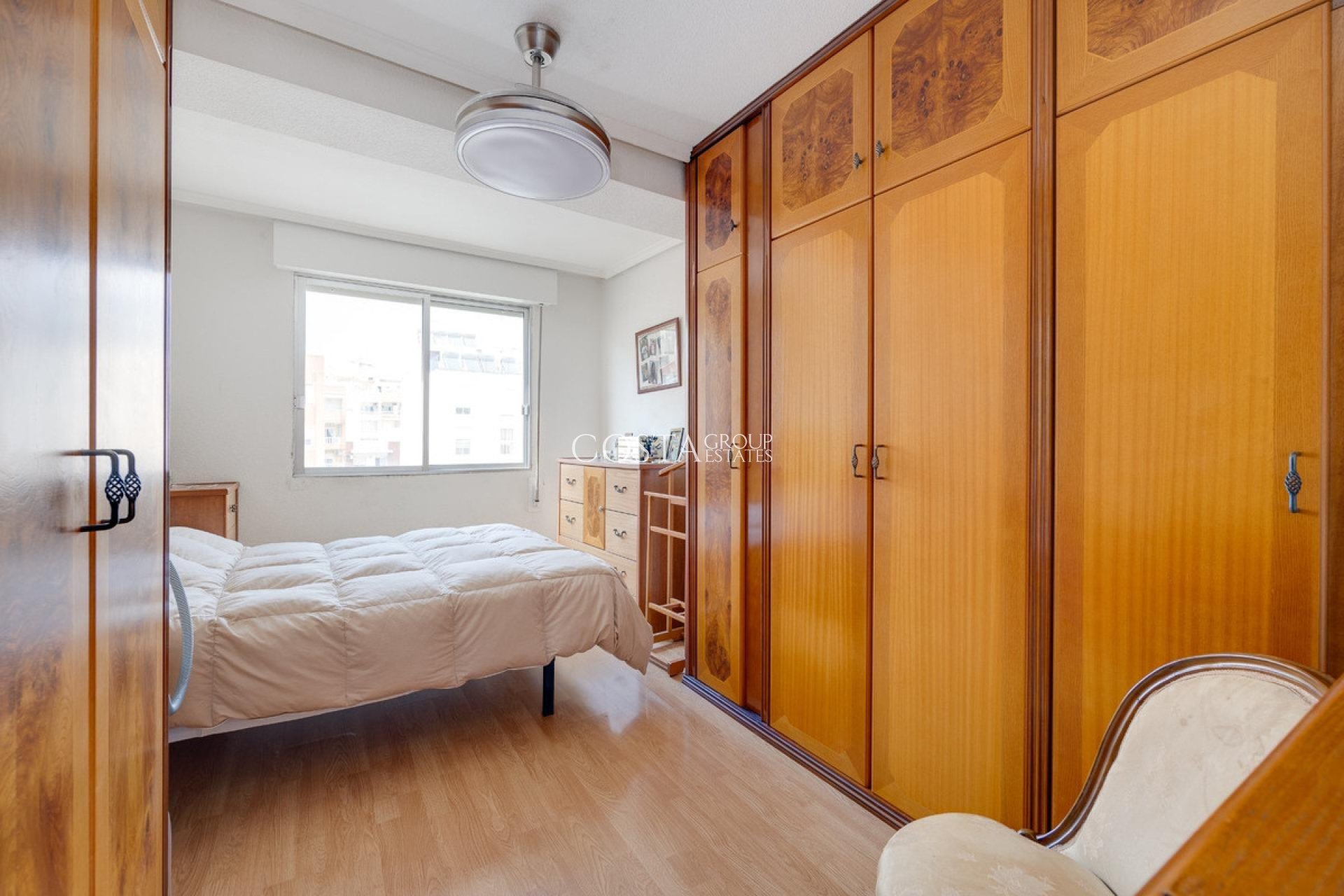 Resale - Apartments -
Torrevieja - Playa del Cura