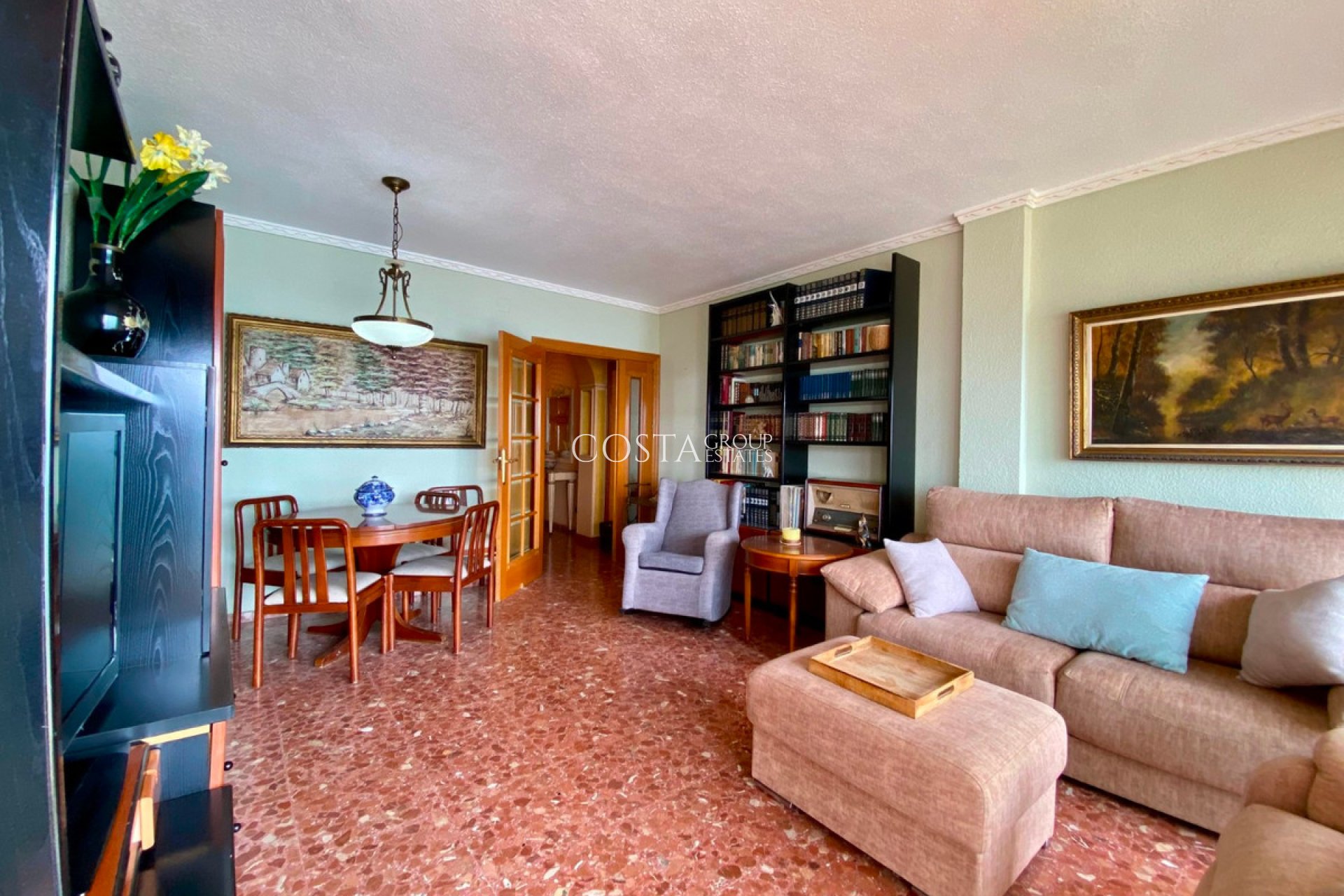 Resale - Apartments -
Torrevieja - Playa del Cura