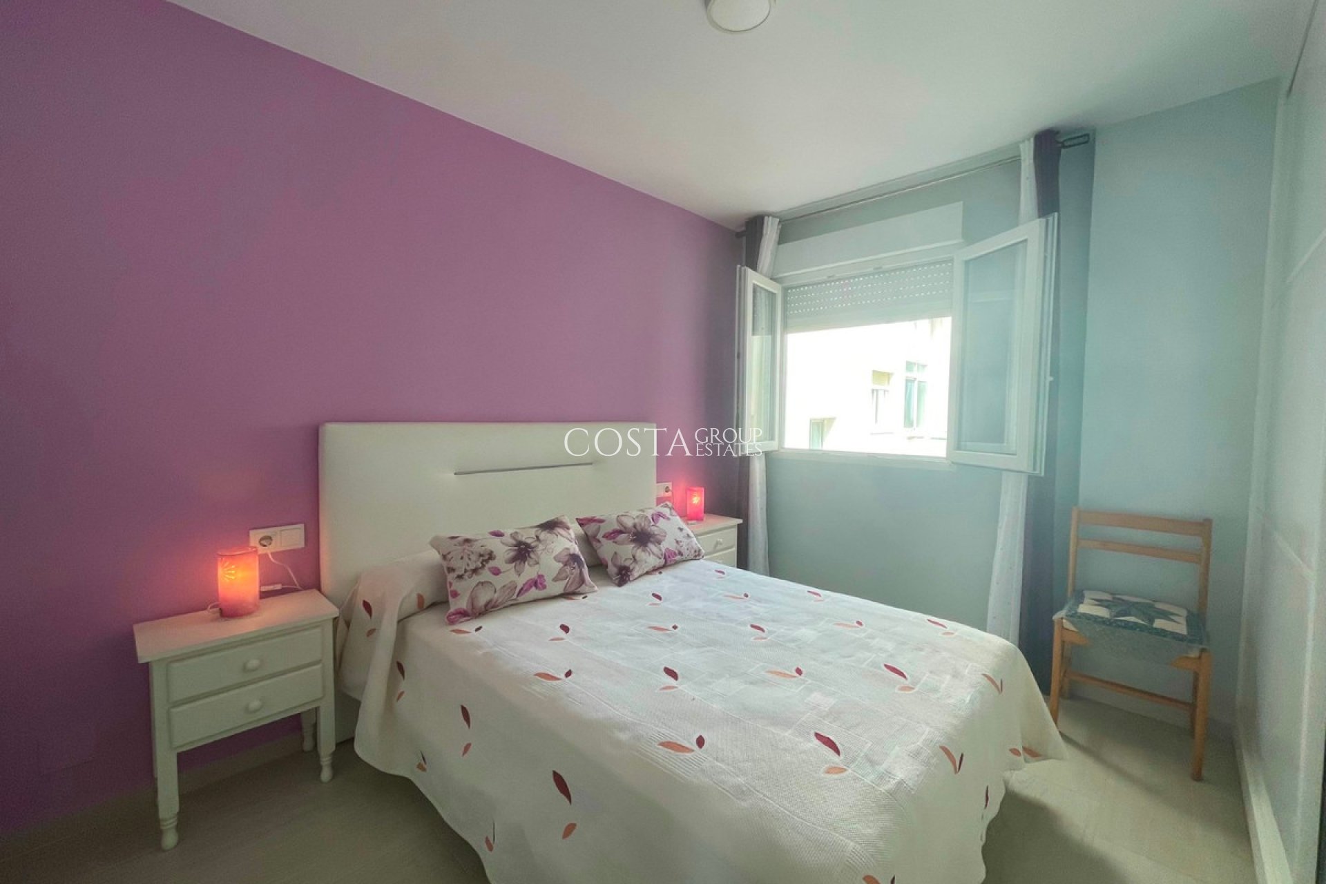 Resale - Apartments -
Torrevieja - Playa del Cura