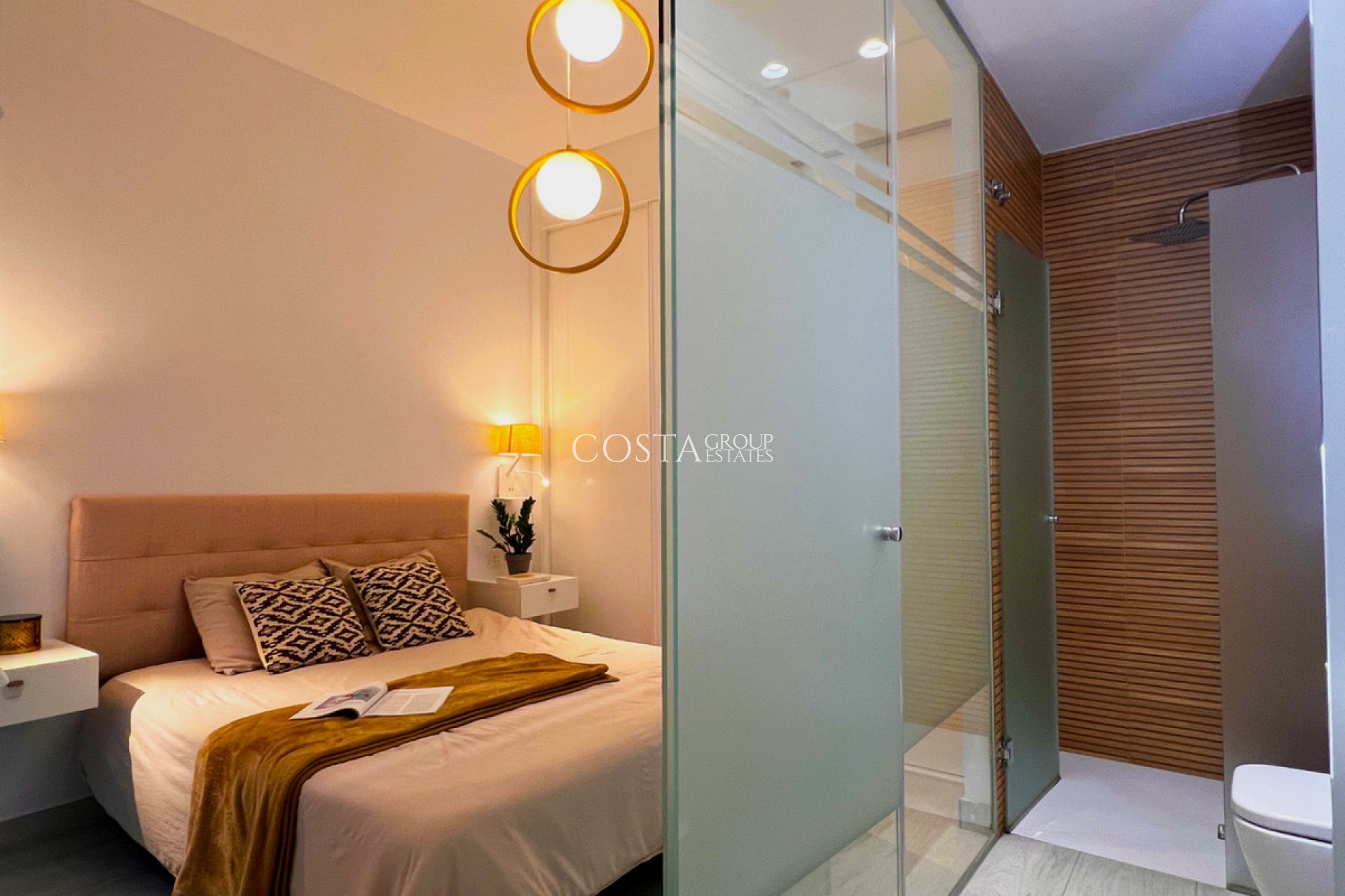 Resale - Apartments -
Torrevieja - Playa del Cura