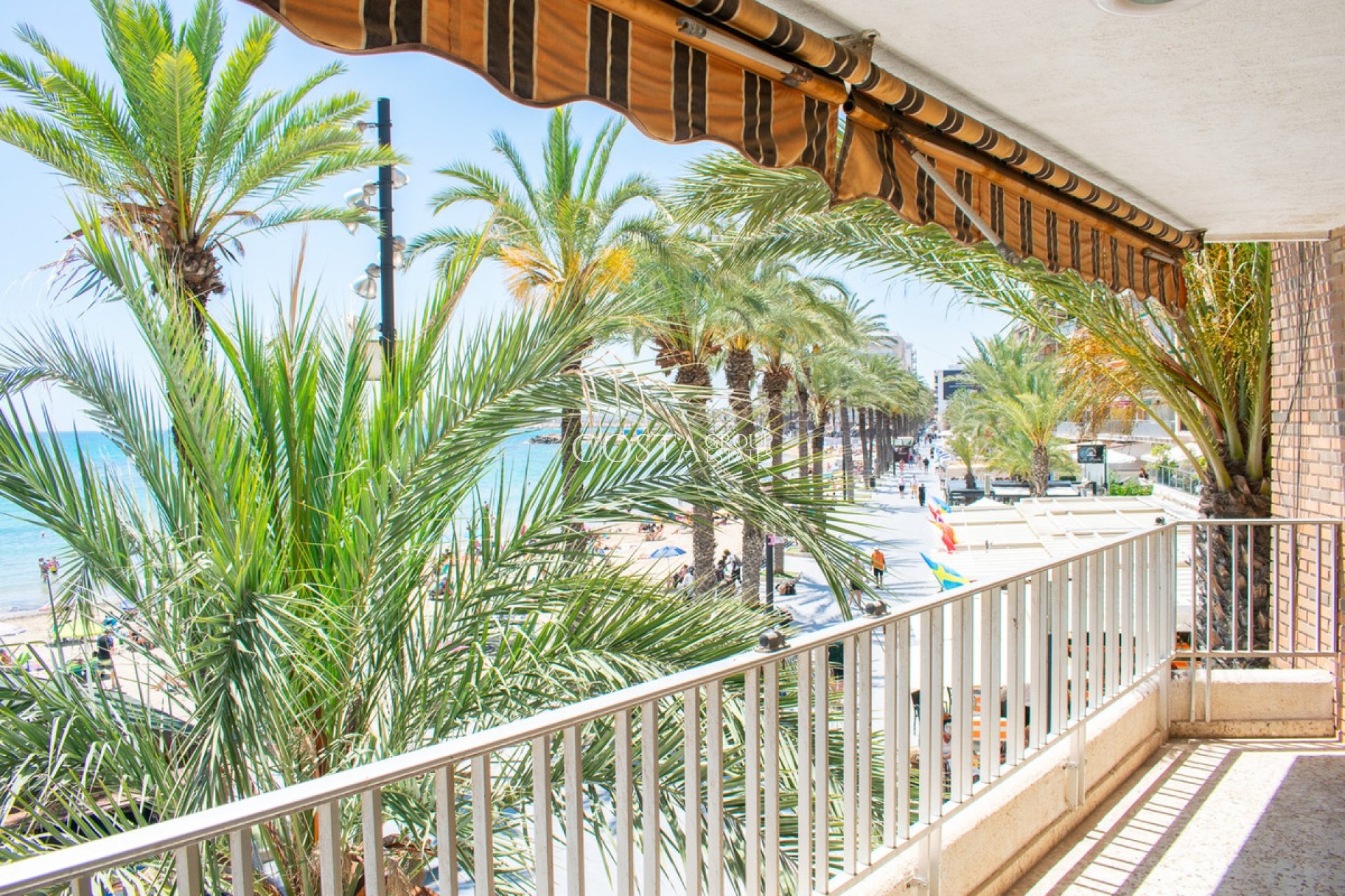 Resale - Apartments -
Torrevieja - Playa del Cura