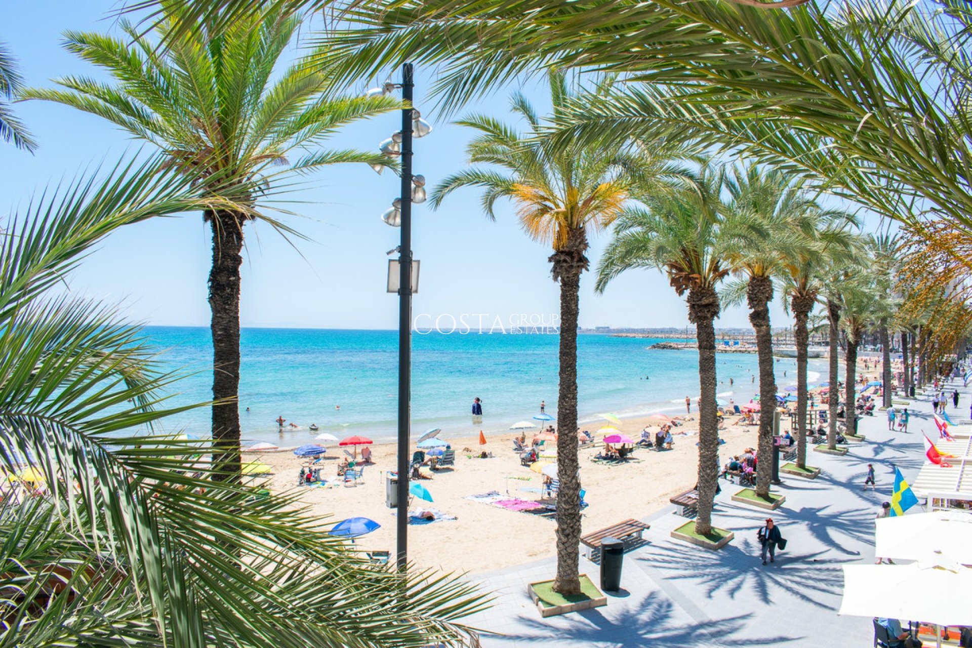 Resale - Apartments -
Torrevieja - Playa del Cura