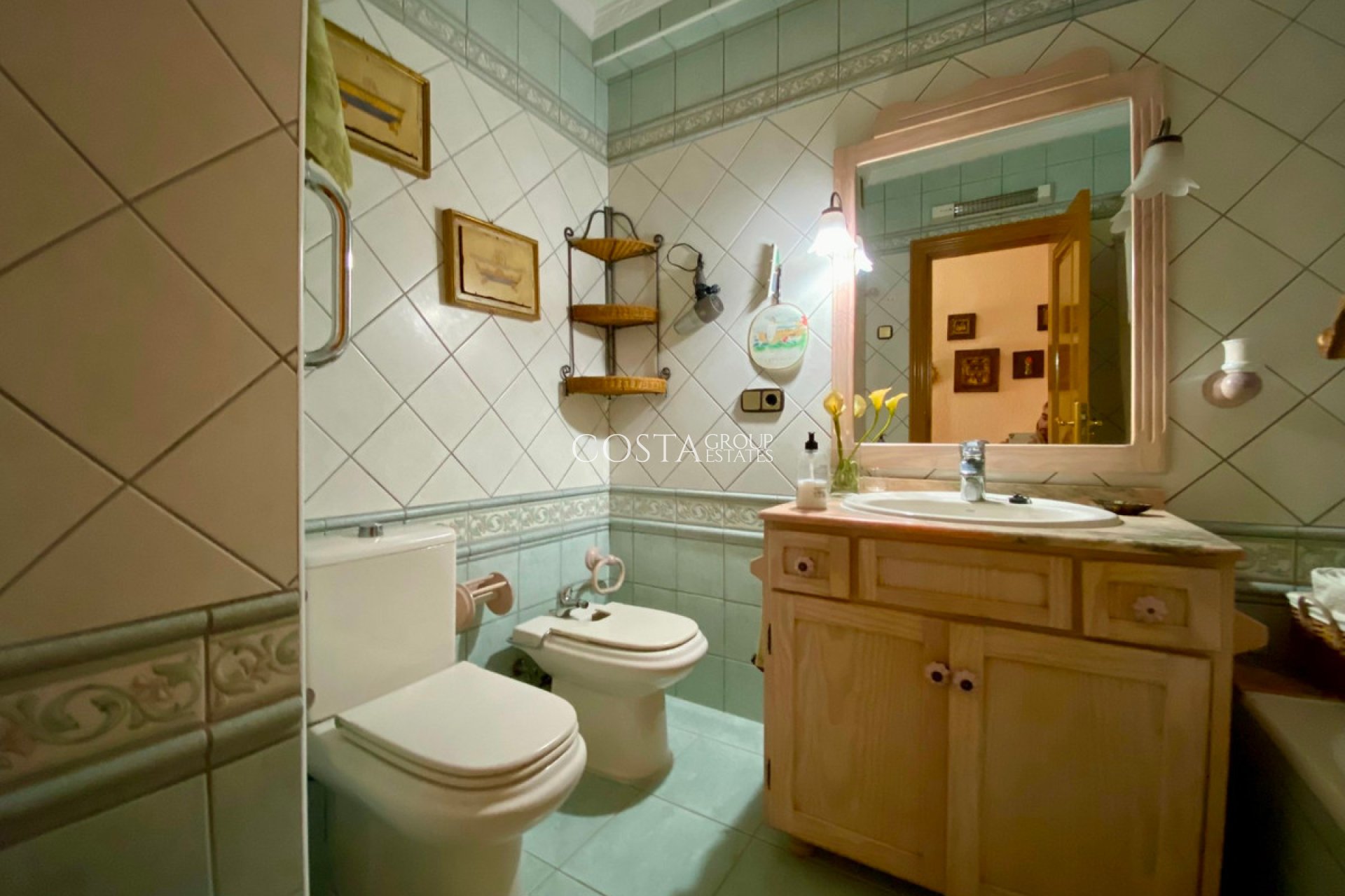 Resale - Apartments -
Torrevieja - Playa del Cura