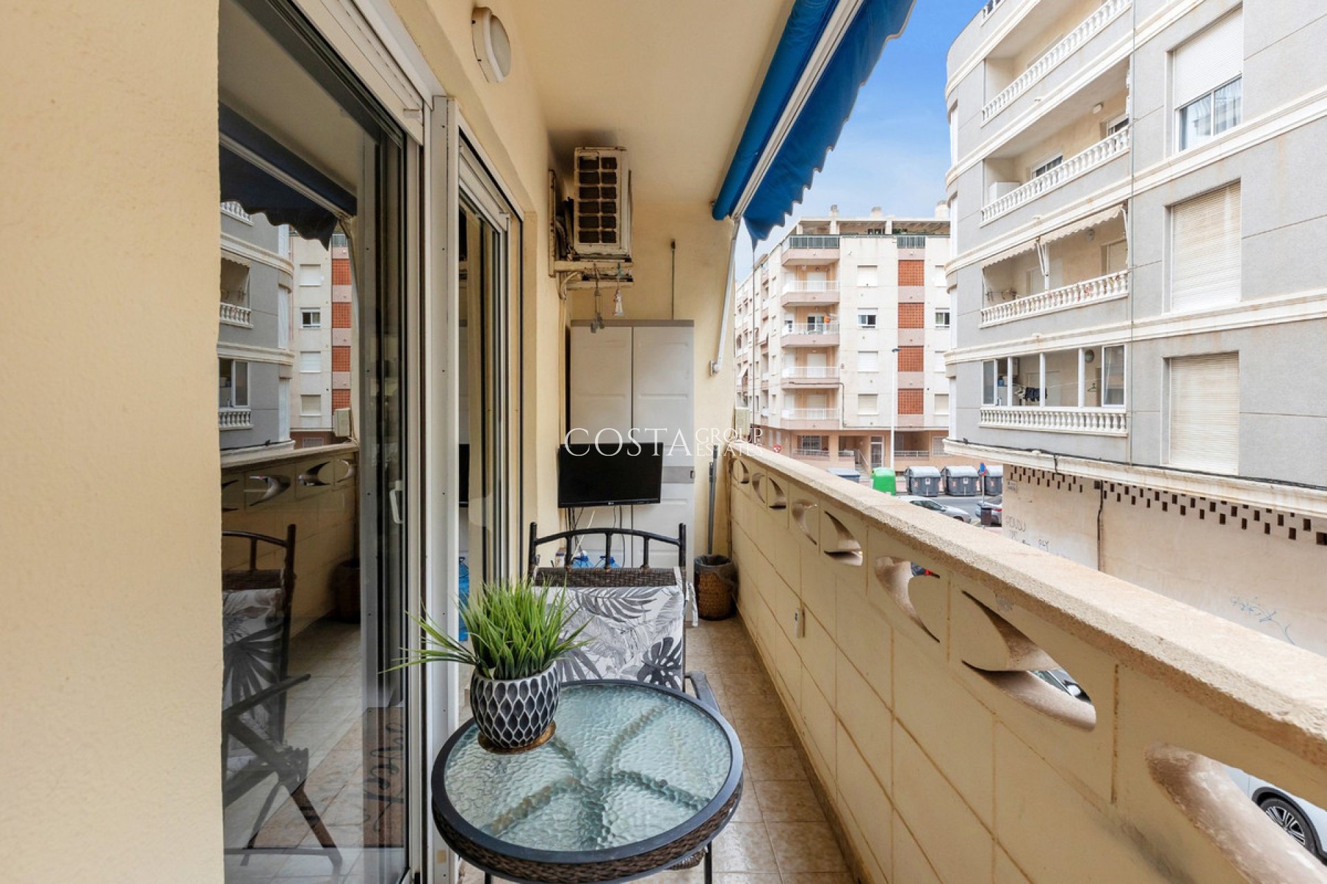 Resale - Apartments -
Torrevieja - Playa del Cura