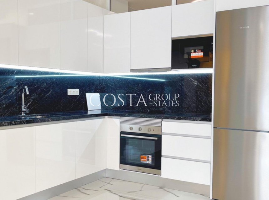 Resale - Apartments -
Torrevieja - Playa del Cura