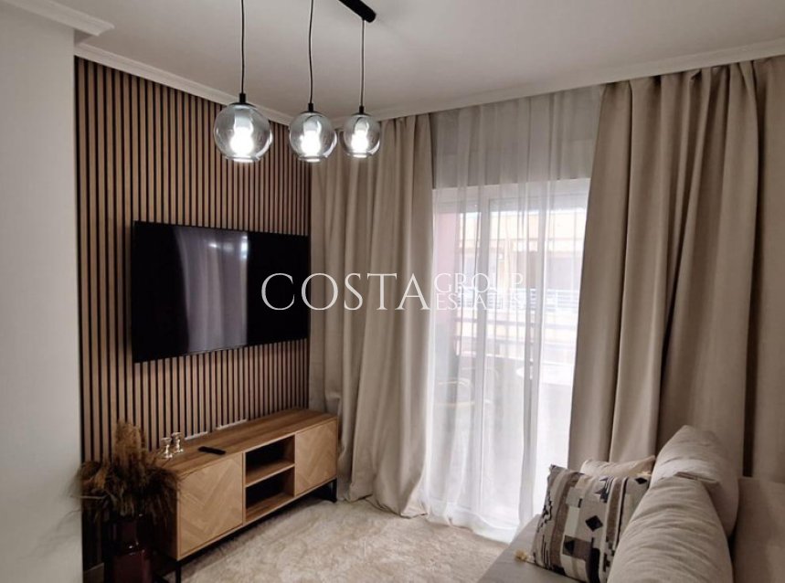 Resale - Apartments -
Torrevieja - Torrevieja Centro