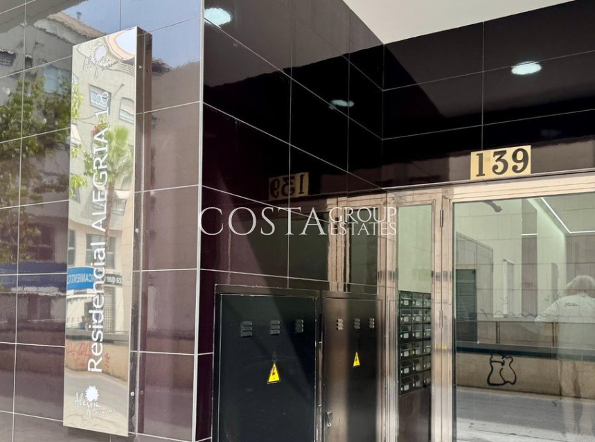 Resale - Apartments -
Torrevieja - Torrevieja Centro