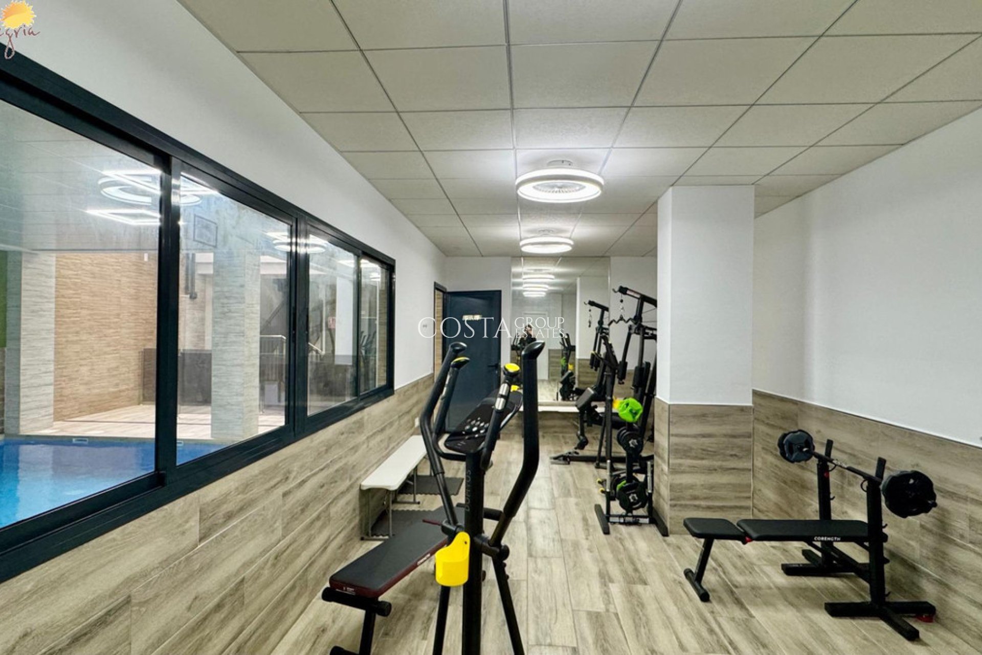 Resale - Apartments -
Torrevieja - Torrevieja Centro