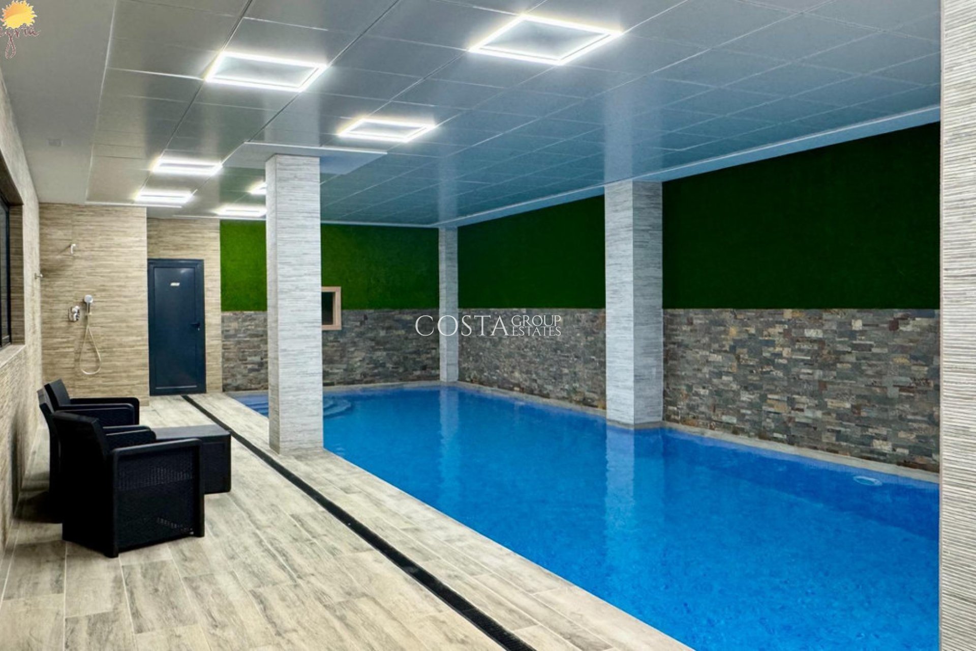 Resale - Apartments -
Torrevieja - Torrevieja Centro