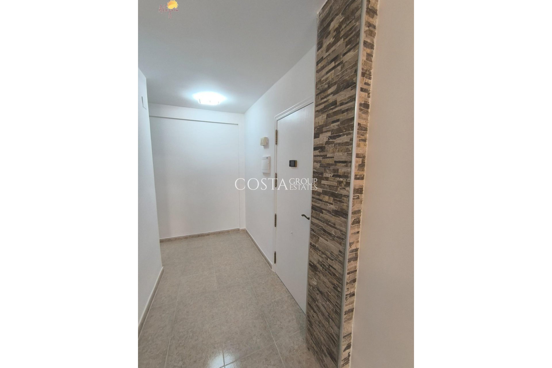 Resale - Apartments -
Torrevieja - Torrevieja Centro