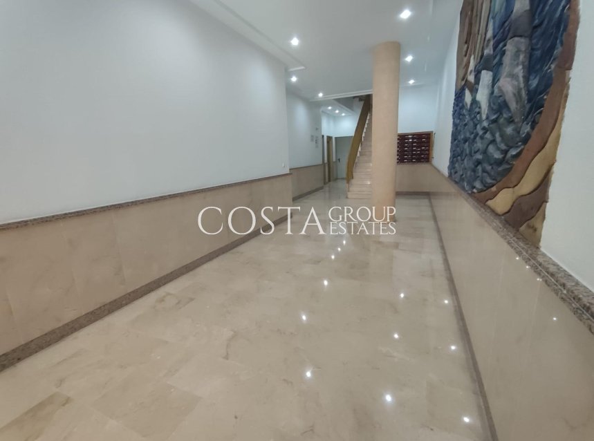 Resale - Apartments -
Torrevieja - Torrevieja Centro